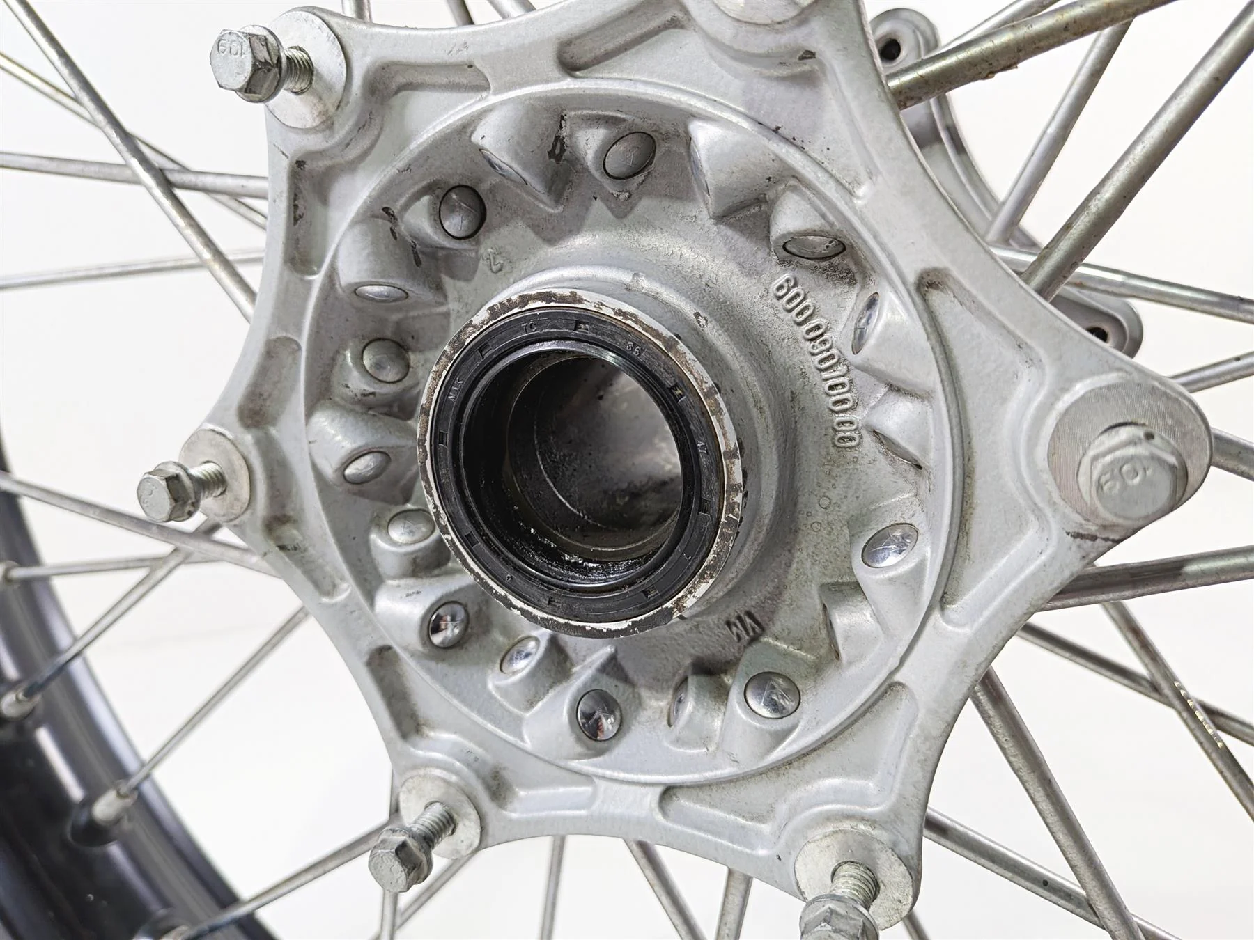 2005 KTM 950 LC8 Adventure Behr Front Wheel Rim 21x2.15 -Read 6000900104430 - Image 7