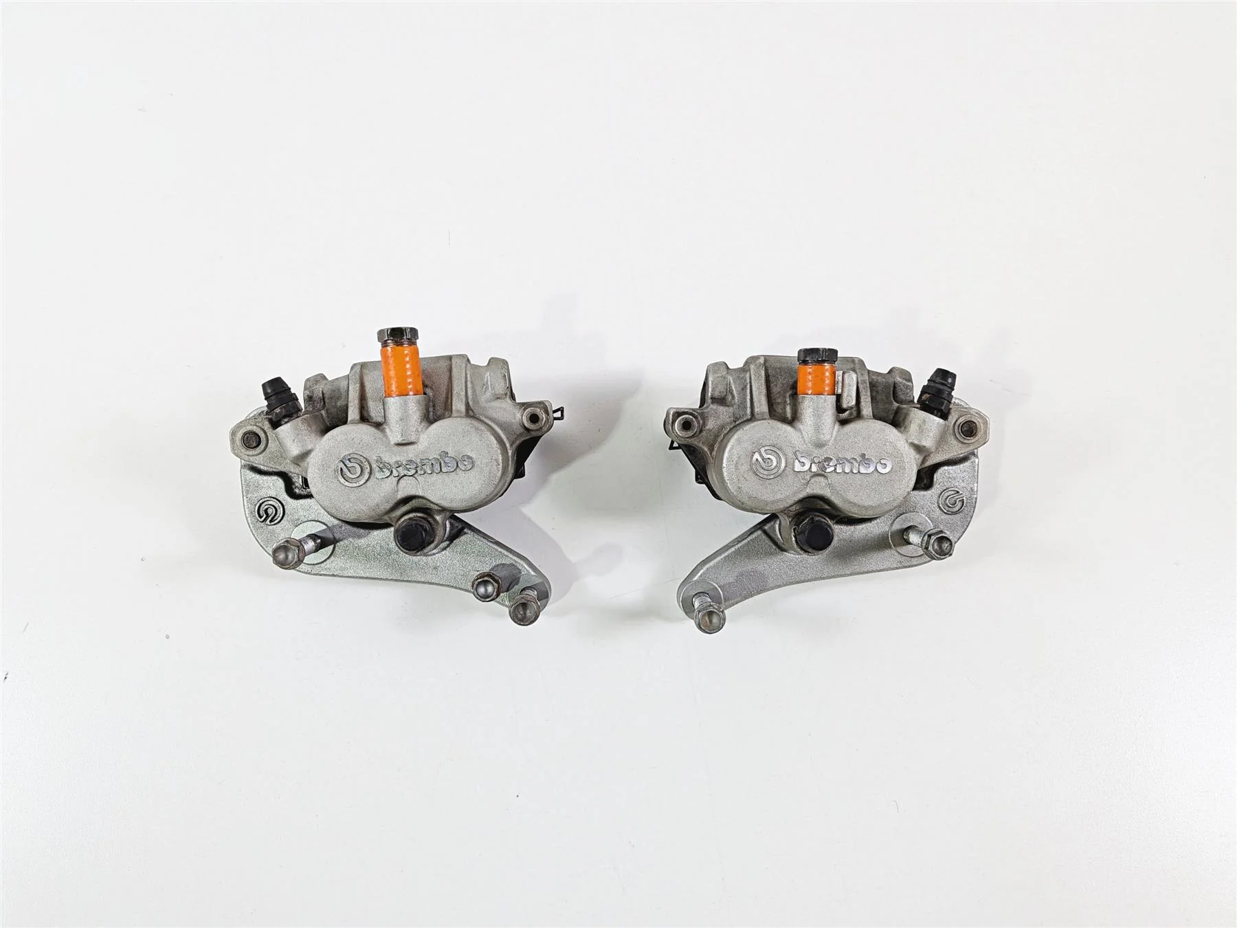 2005 KTM 950 LC8 Adventure Brembo Front Brake Calipers 60013016000 60013015000