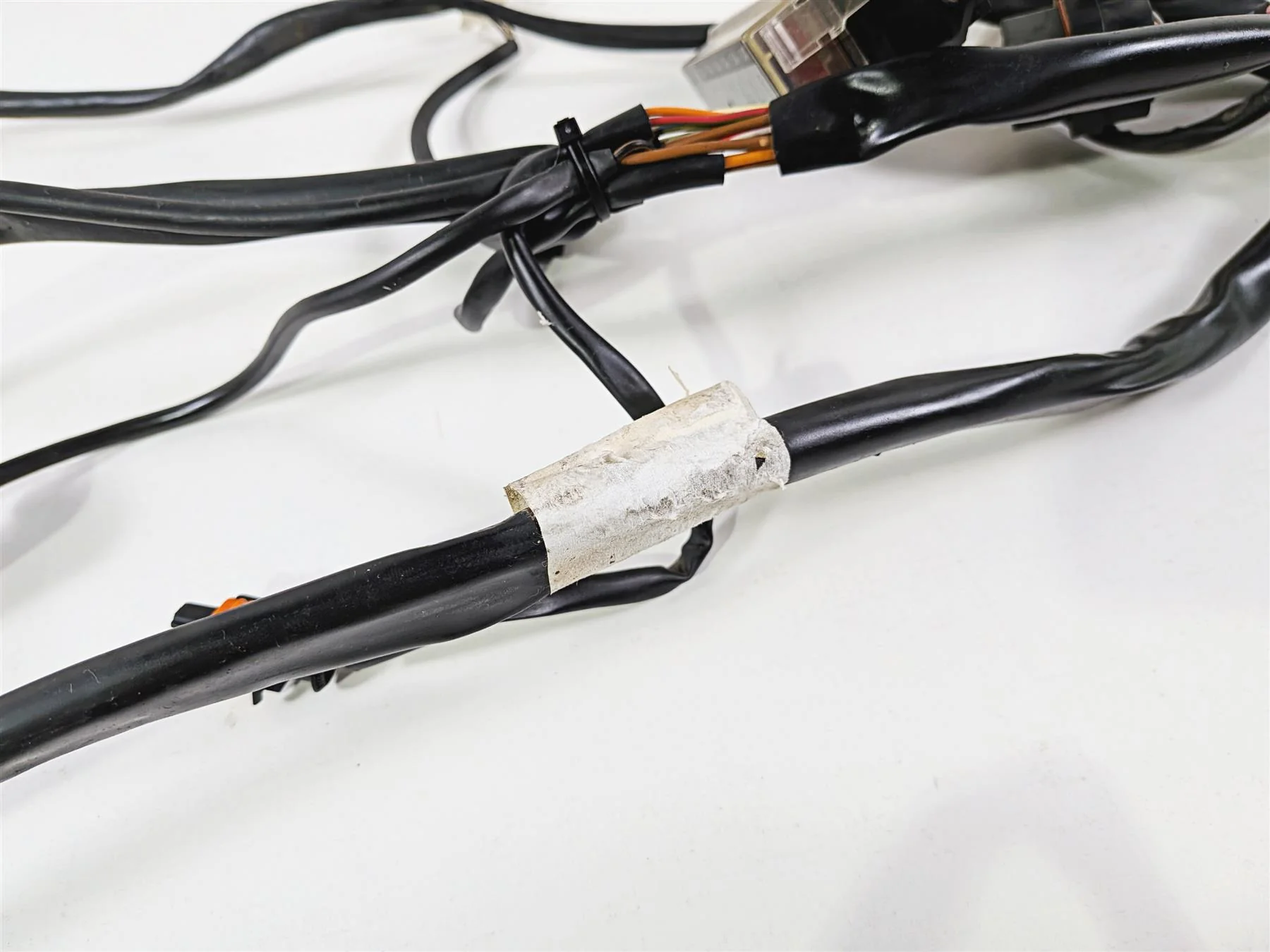 2005 KTM 950 LC8 Adventure Clean Main Wiring Harness Loom - No Cuts 60011075000 - Image 7