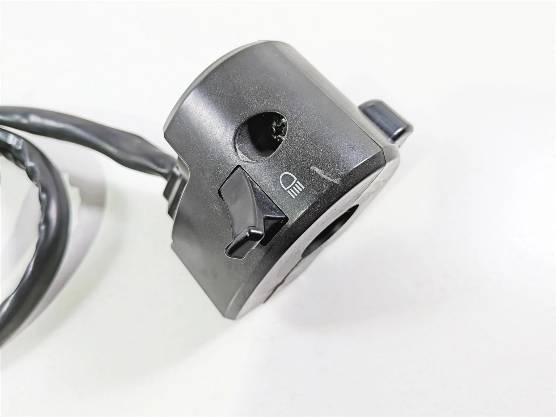2005 KTM 950 LC8 Adventure Left Hand Control Switch Light Blinker 60011070000 - Image 11