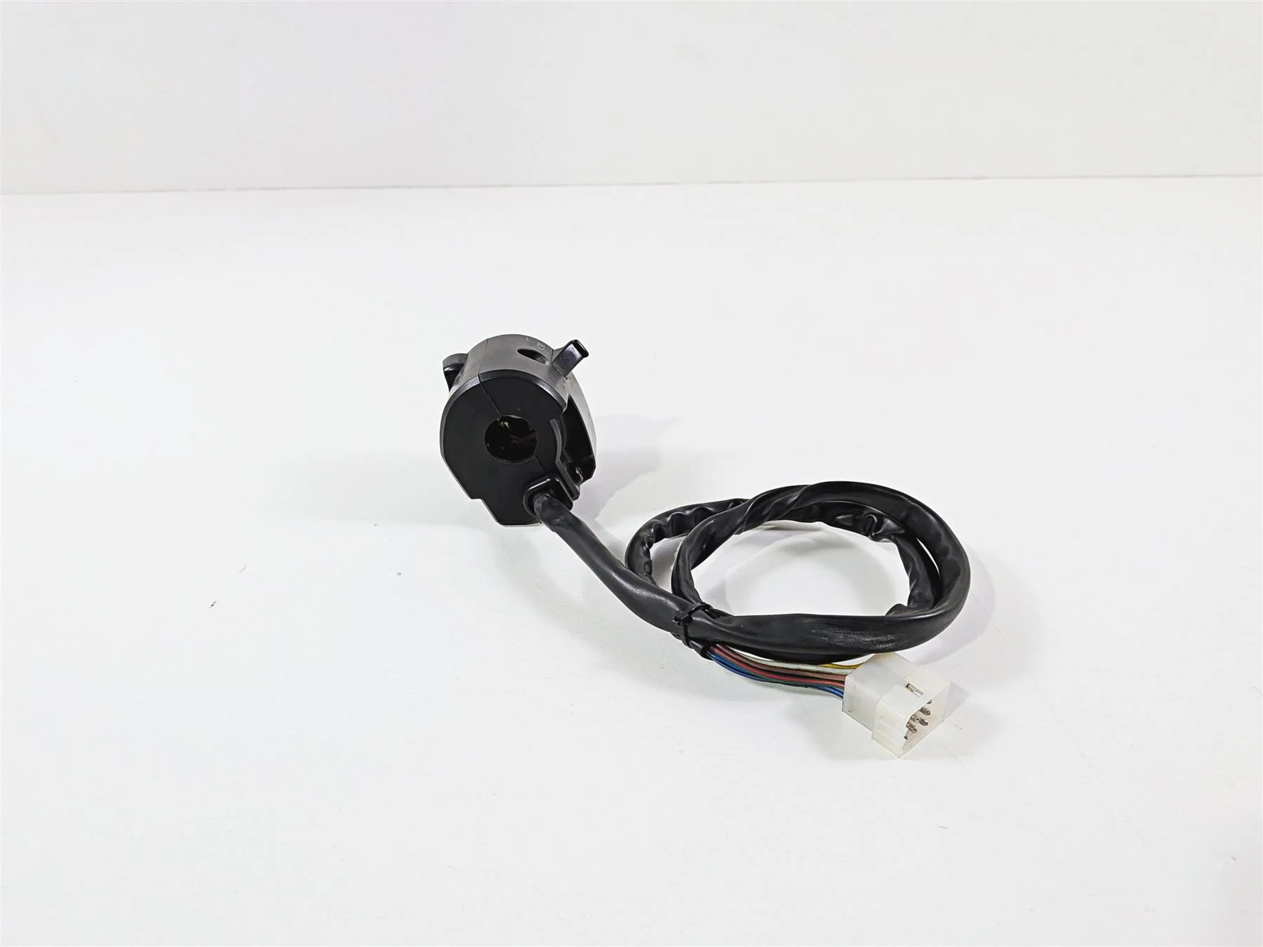 2005 KTM 950 LC8 Adventure Left Hand Control Switch Light Blinker 60011070000 - Image 6