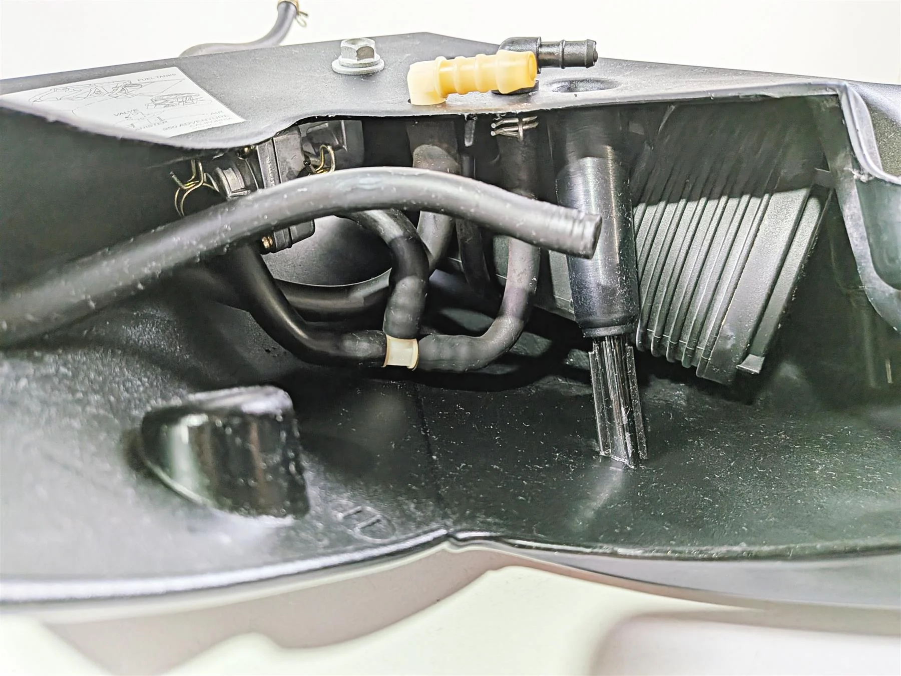 2005 KTM 950 LC8 Adventure Left Main Side Cover Fairing -Black 60008051000 - Image 7