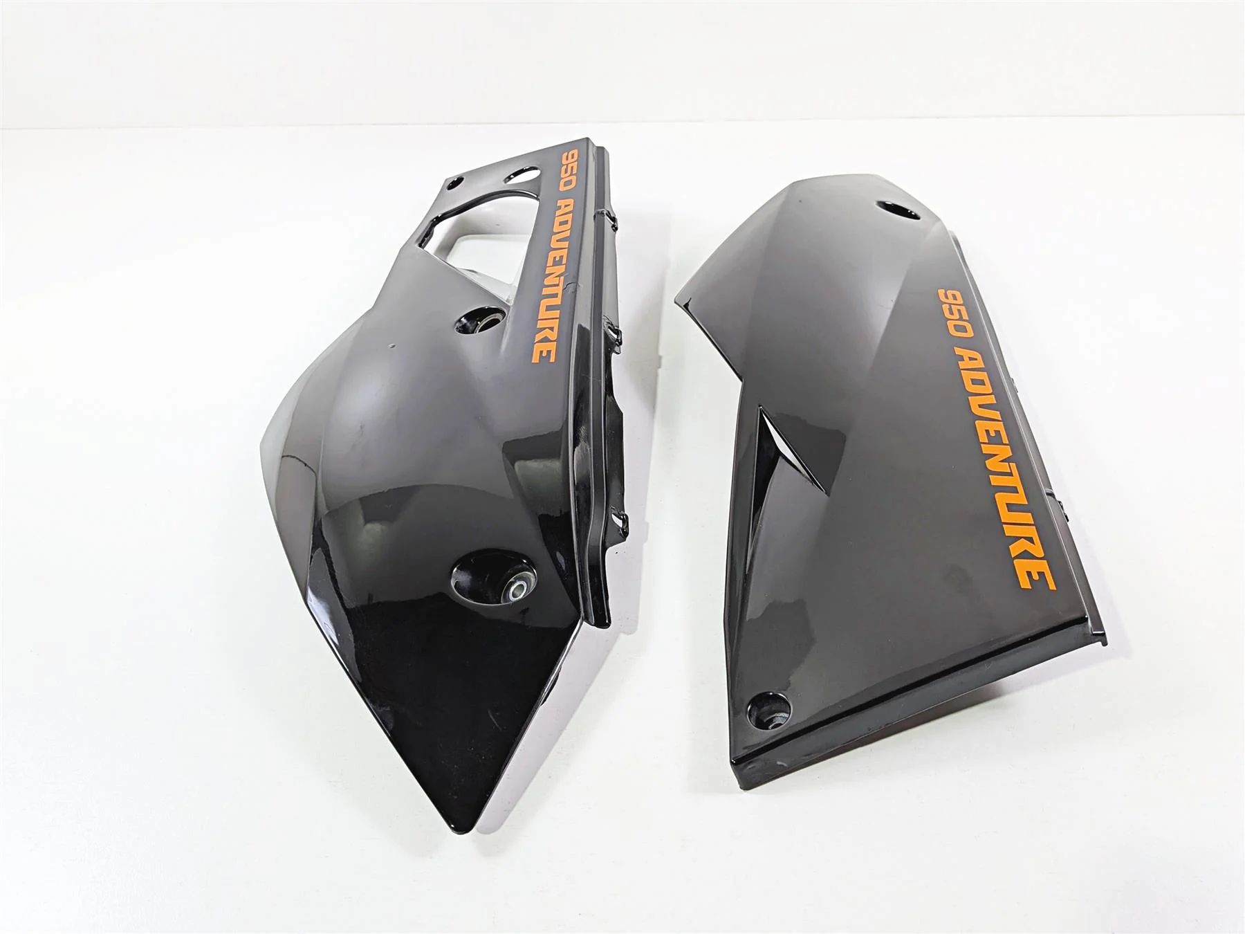 2005 KTM 950 LC8 Adventure Rear Tail Side Cover Fairings 60008041000 60008042000 - Image 4