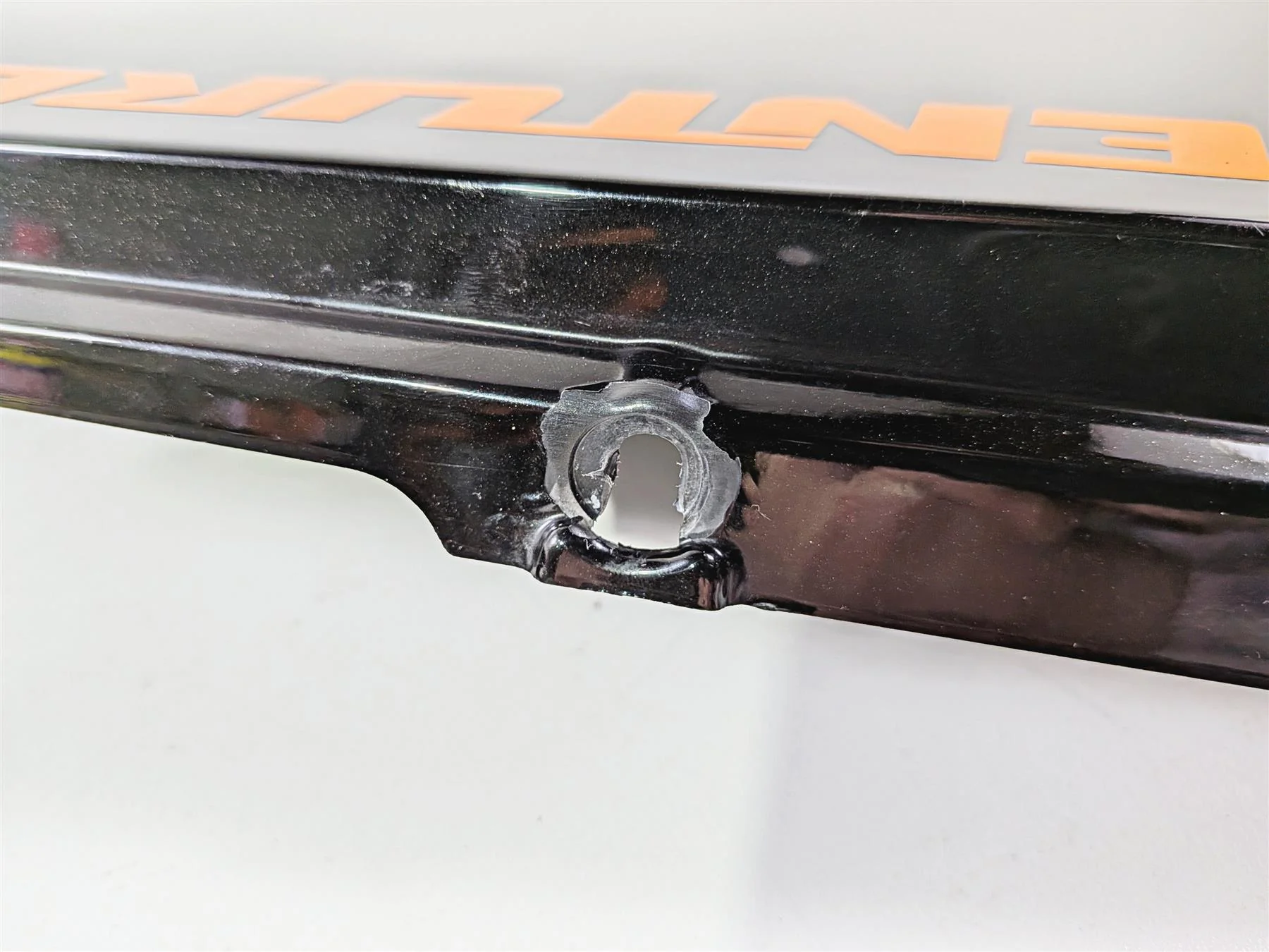 2005 KTM 950 LC8 Adventure Rear Tail Side Cover Fairings 60008041000 60008042000 - Image 8