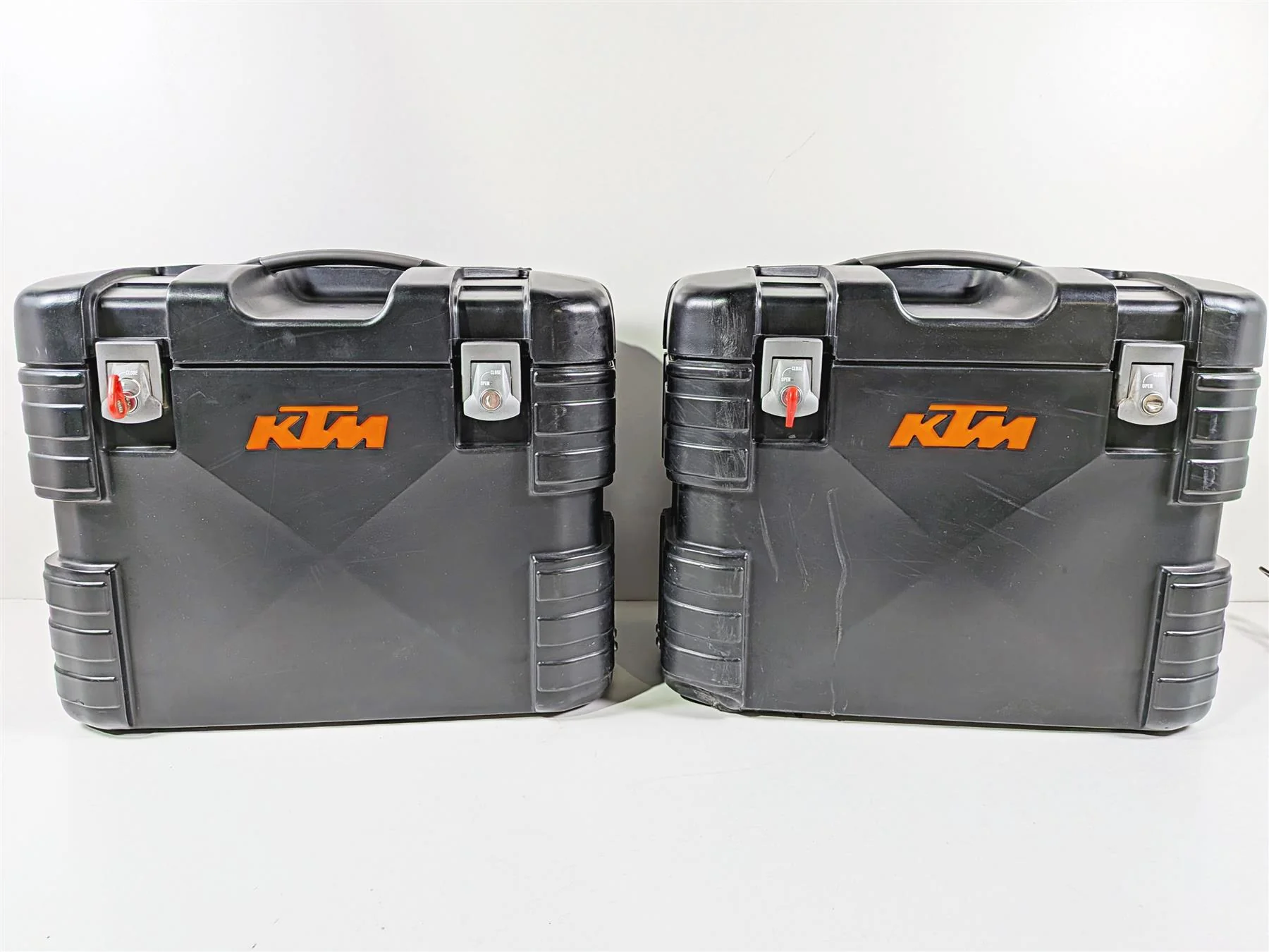2005 KTM 950 LC8 Adventure Saddlebags Luggage Bag & Pannier Rack Set - Image 4