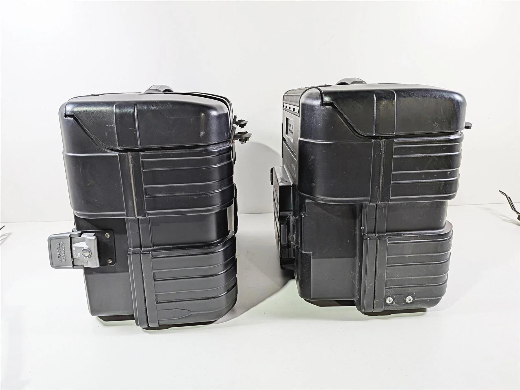 2005 KTM 950 LC8 Adventure Saddlebags Luggage Bag & Pannier Rack Set - Image 6