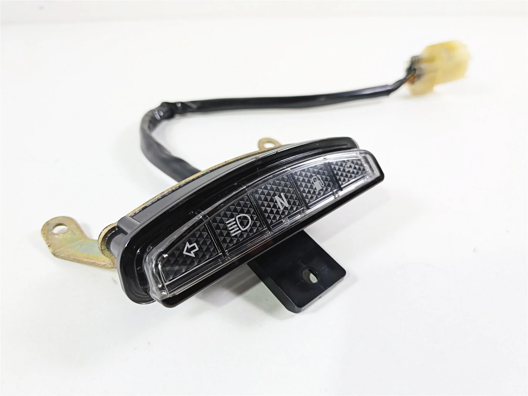 2005 Suzuki VZ800 M50 Boulevard Indicator Instrument Light Set 36380-39G00 - Image 11