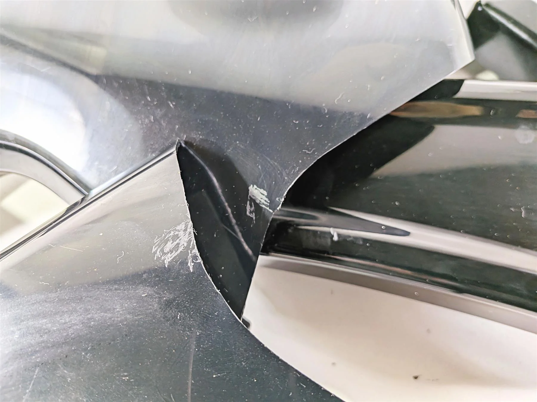 2005 Suzuki VZ800 M50 Boulevard Neck & Side Cover Fairing Set 47211-41F0 - Image 12