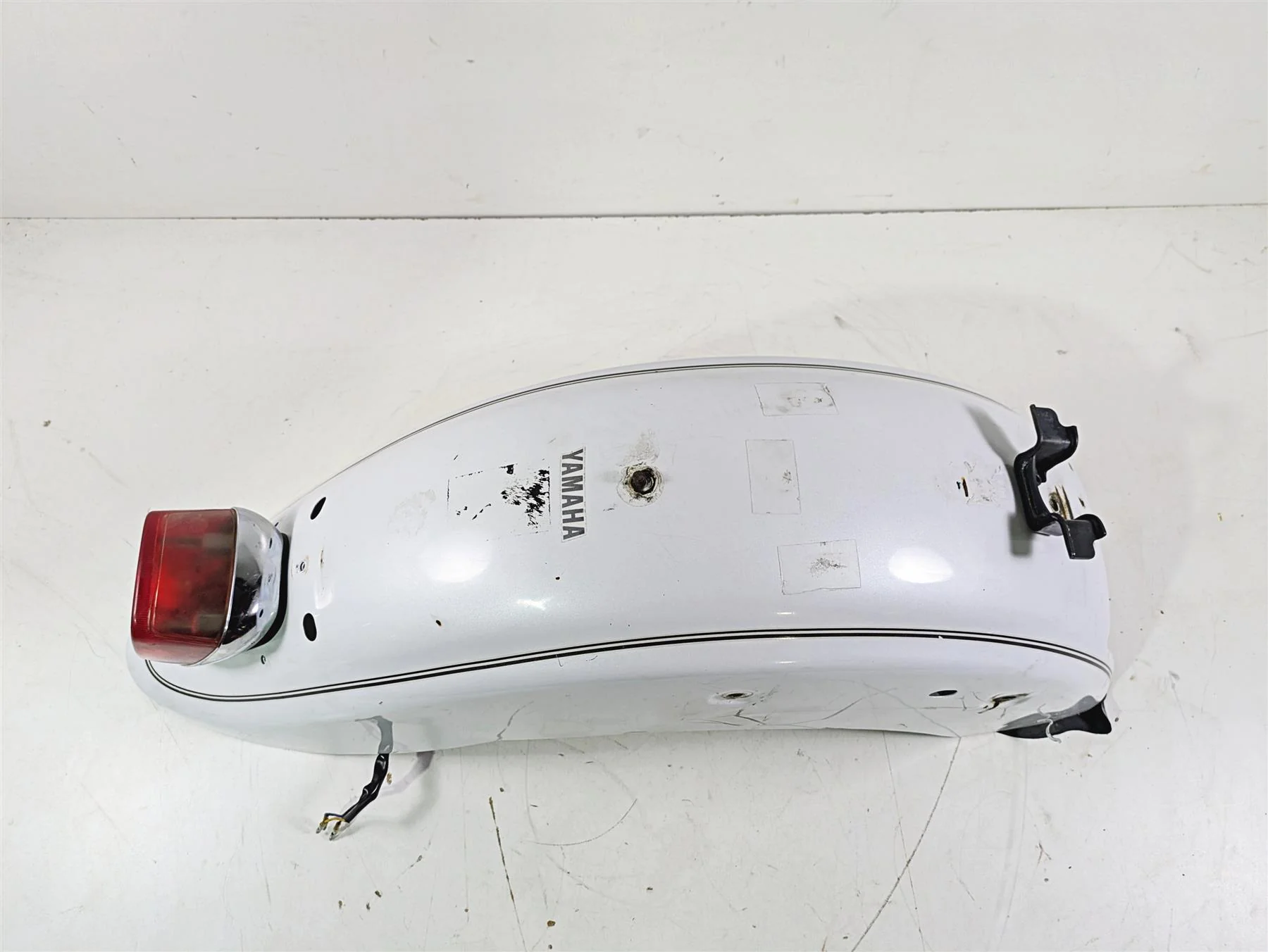 2005 Yamaha XVS650 V-Star Rear Fender With Taillight 5BN-W216R - Image 5