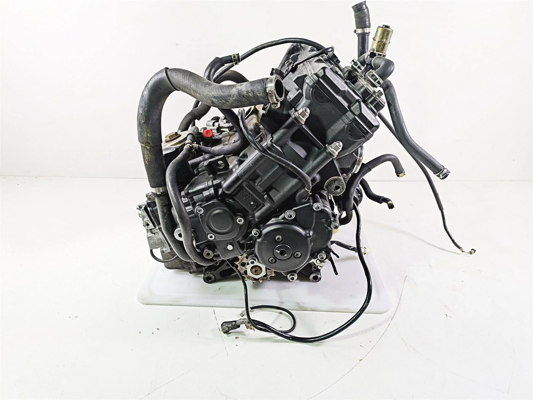2005 Yamaha YZFR1 YZF R1 Engine Motor FOR PARTS - Read 5VY-15100-00-00 - Image 3