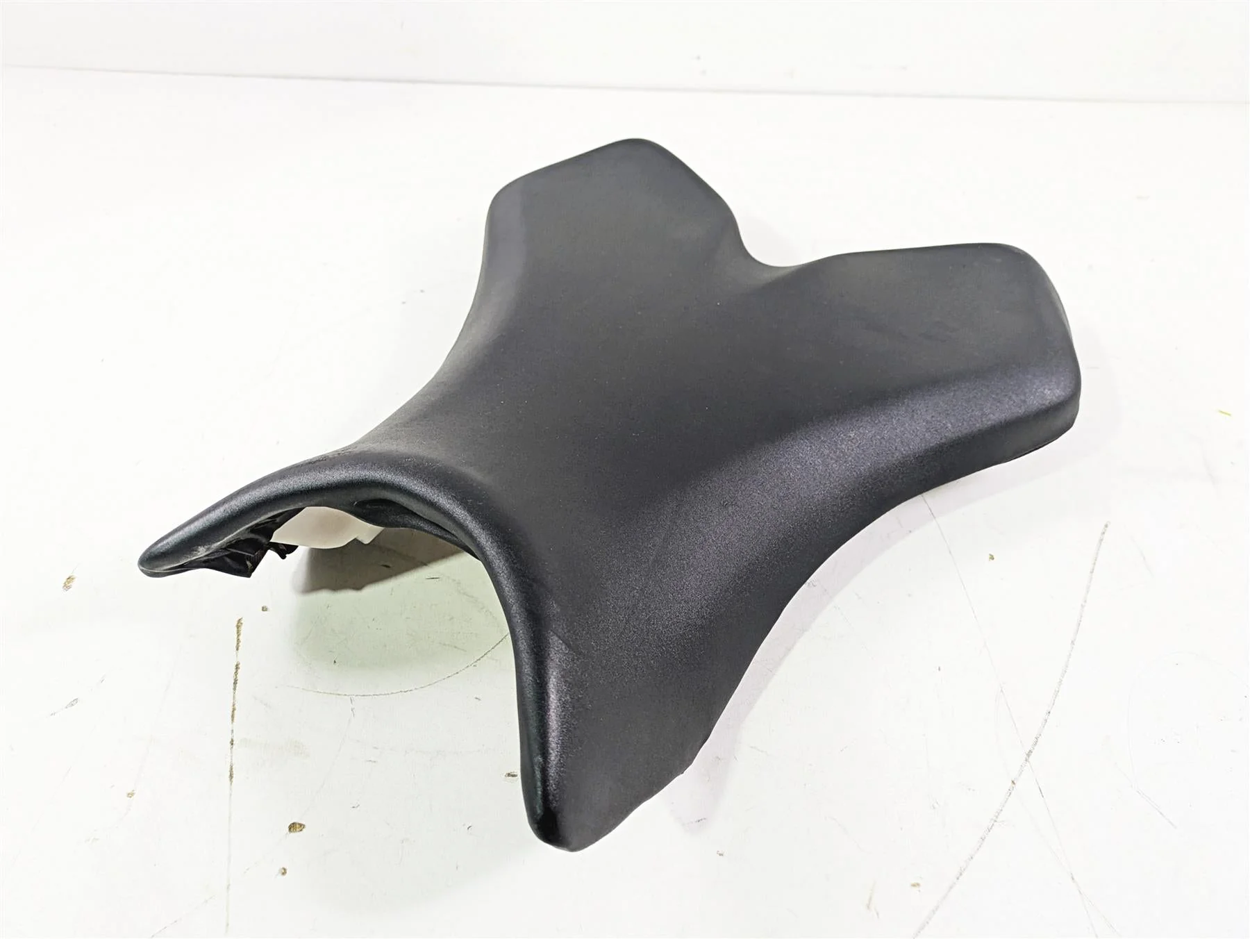 2005 Yamaha YZFR1 YZF R1 Front Rider Seat Saddle -No Tears 5VY-24710-00-00 - Image 12