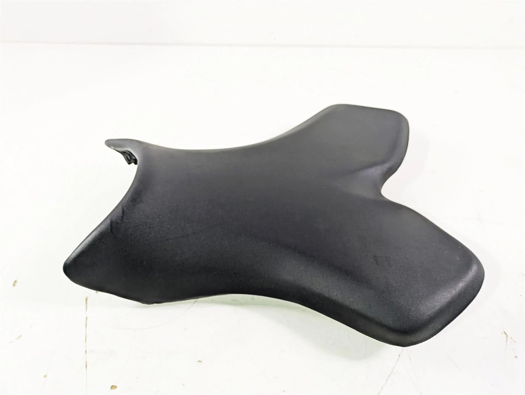 2005 Yamaha YZFR1 YZF R1 Front Rider Seat Saddle -No Tears 5VY-24710-00-00 - Image 3