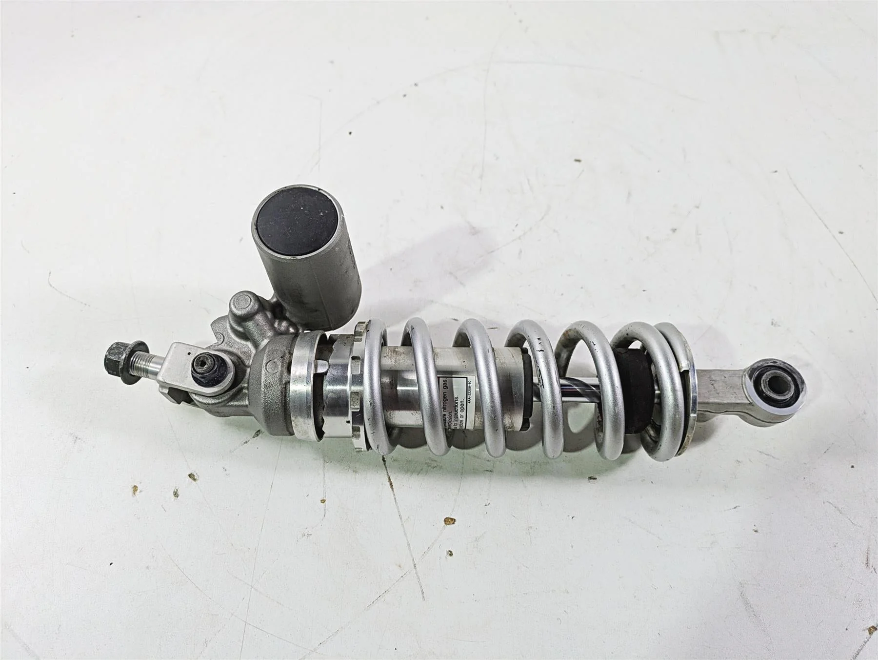 2005 Yamaha YZFR1 YZF R1 Rear Suspension Shock Damper 5VY-22210-10-00 - Image 2