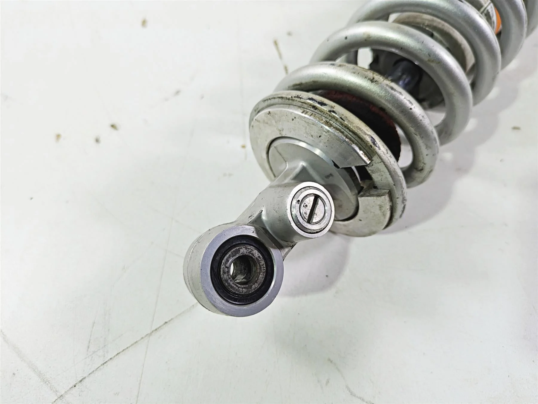 2005 Yamaha YZFR1 YZF R1 Rear Suspension Shock Damper 5VY-22210-10-00 - Image 7
