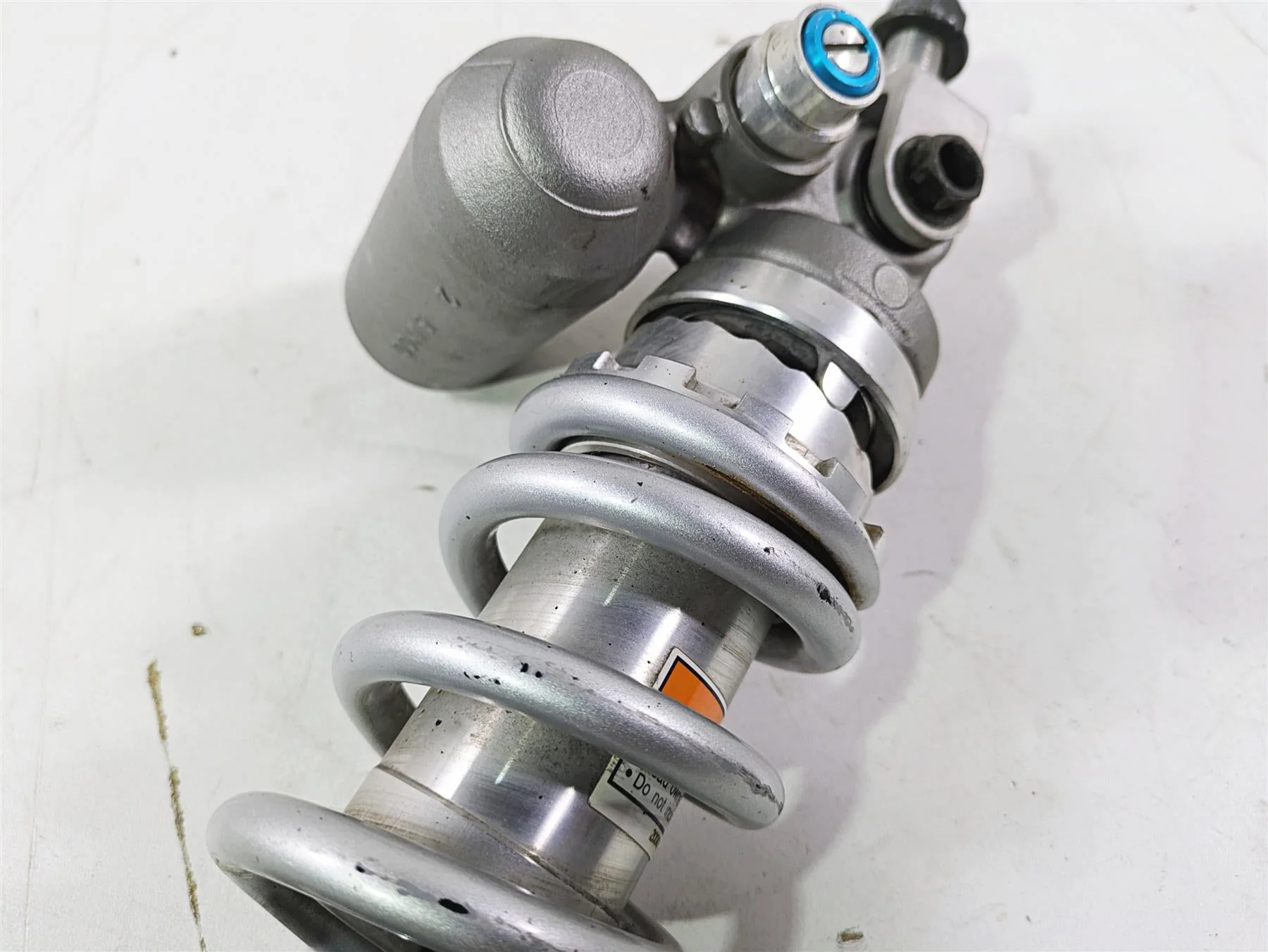 2005 Yamaha YZFR1 YZF R1 Rear Suspension Shock Damper 5VY-22210-10-00 - Image 9