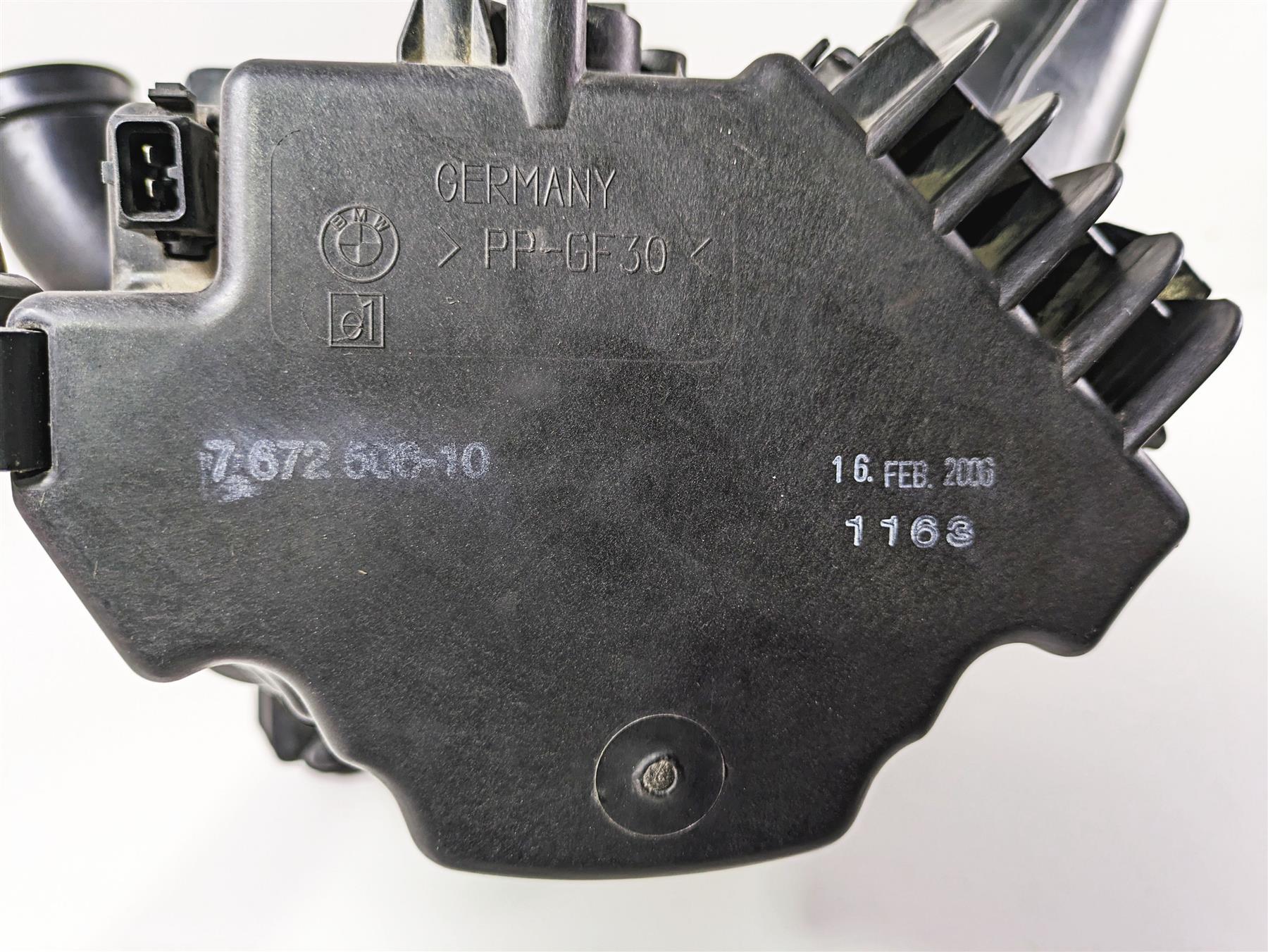 2006 BMW R1200GS K255 Adv Air Box Filter + Tubes & Front Air Ram 13717672506 - Image 7