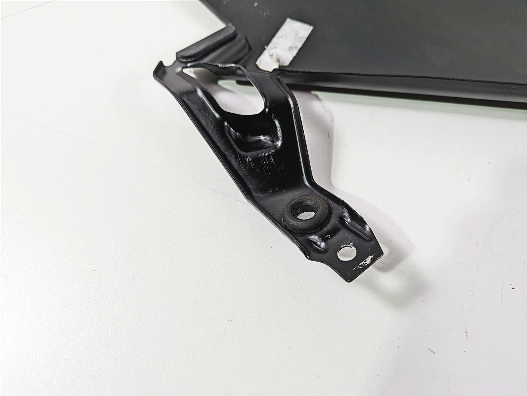 2006 BMW R1200GS K255 Adv Between Leg Side Cover Set 46637698234 46637727269 - Image 11