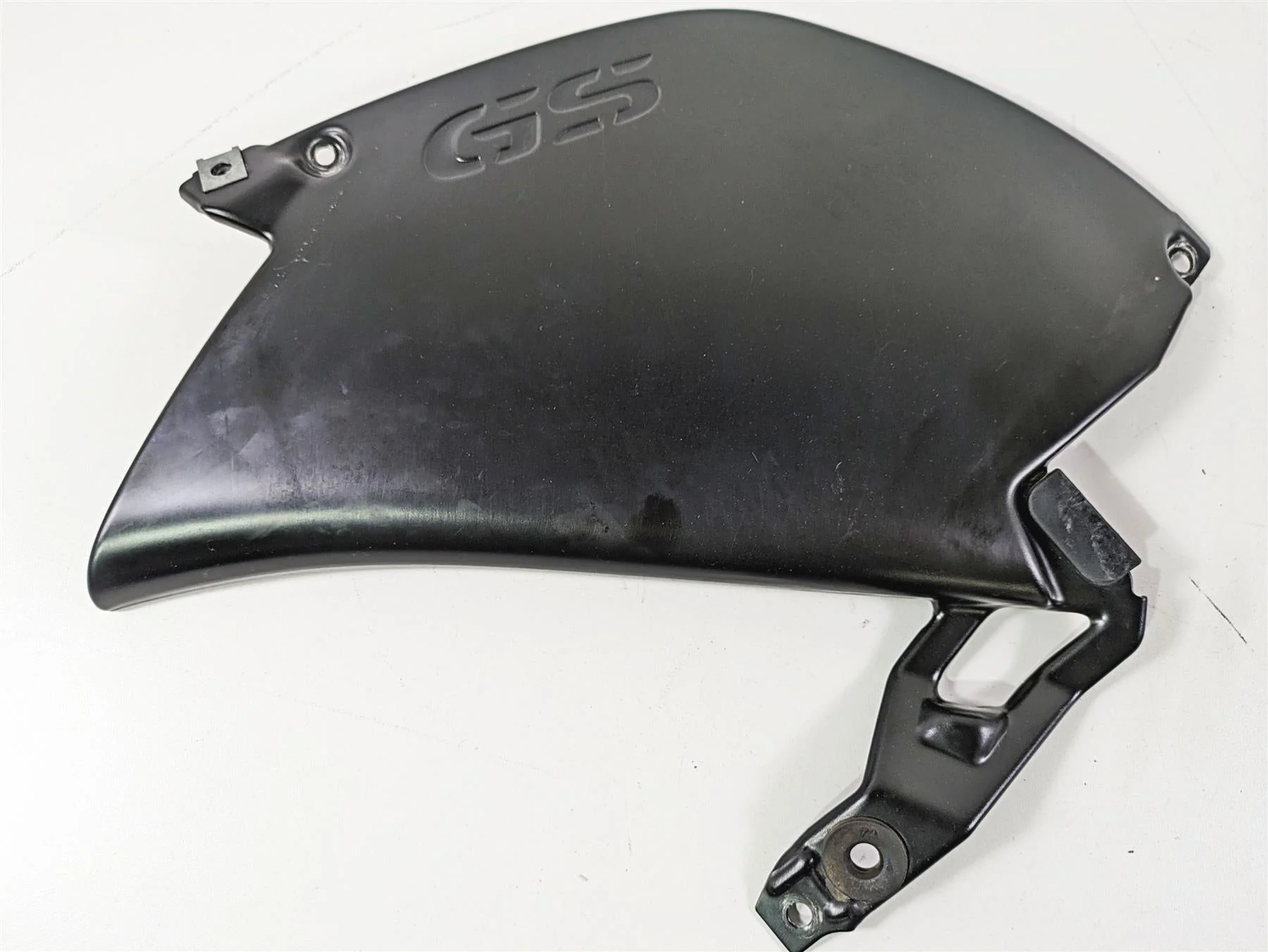 2006 BMW R1200GS K255 Adv Between Leg Side Cover Set 46637698234 46637727269 - Image 3