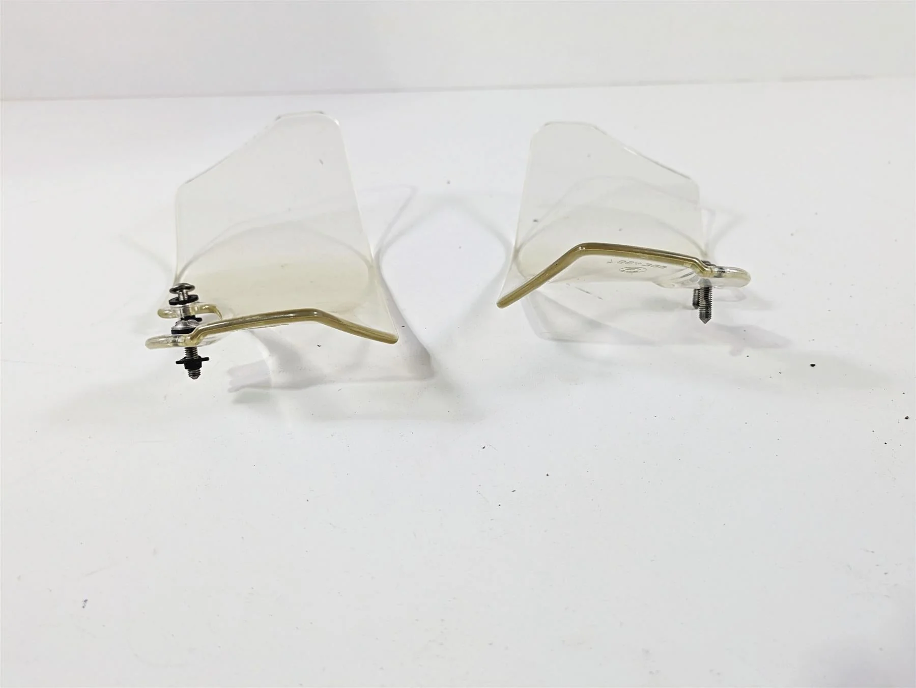 2006 BMW R1200GS K255 Adv Front Lower Wind Deflector Set 46637727242 - Image 10