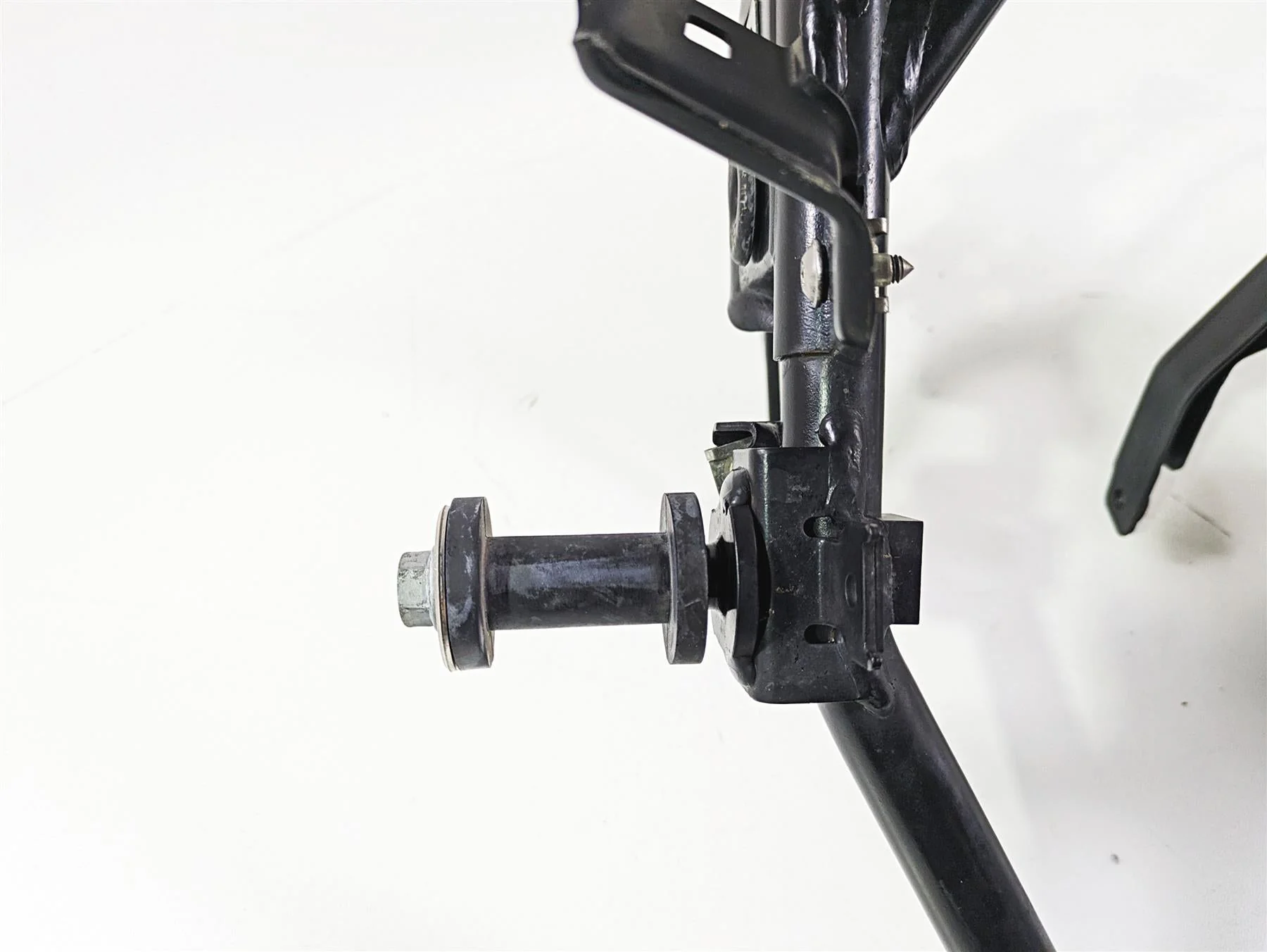 2006 BMW R1200GS K255 Adv Front Subframe Sub Frame 46637701558 - Image 7