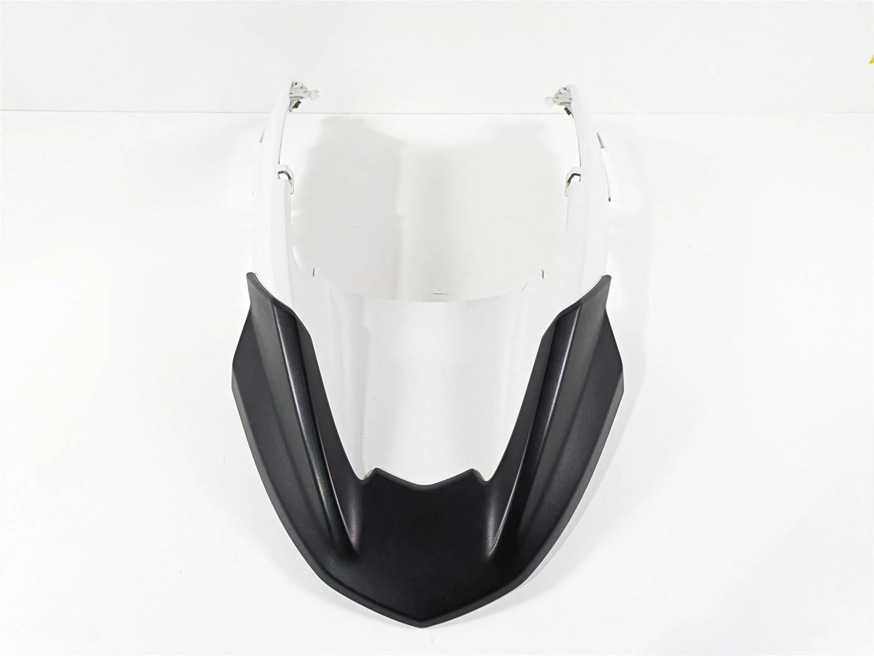2006 BMW R1200GS K255 Adv Front Upper Fender 46617667678 - Image 2