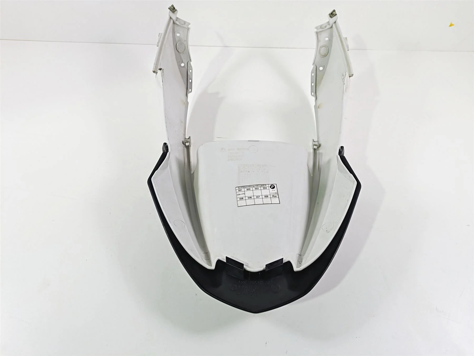 2006 BMW R1200GS K255 Adv Front Upper Fender 46617667678 - Image 9