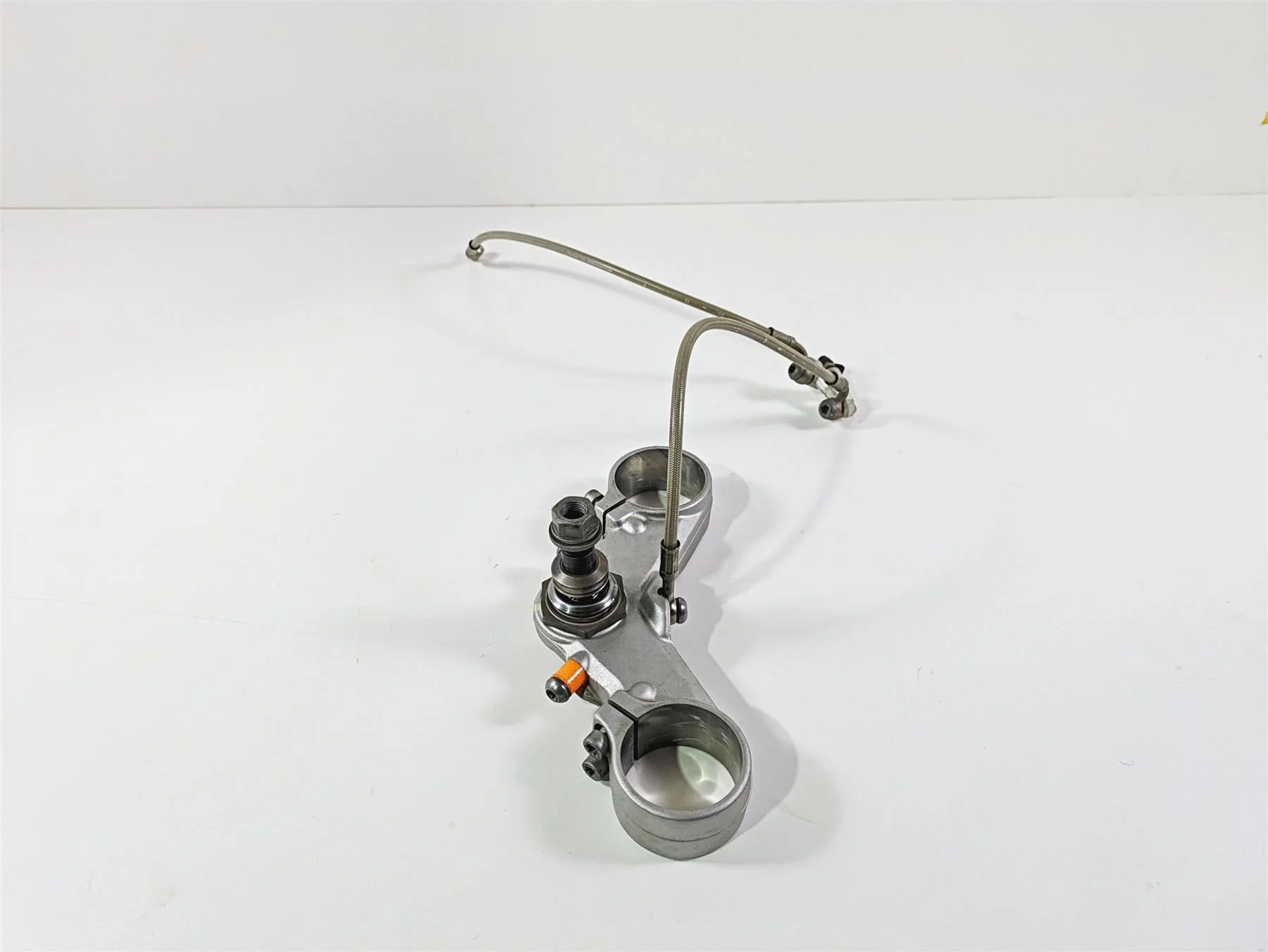2006 BMW R1200GS K255 Adv Lower Triple Tree Steering Clamp 31427664956 - Image 4