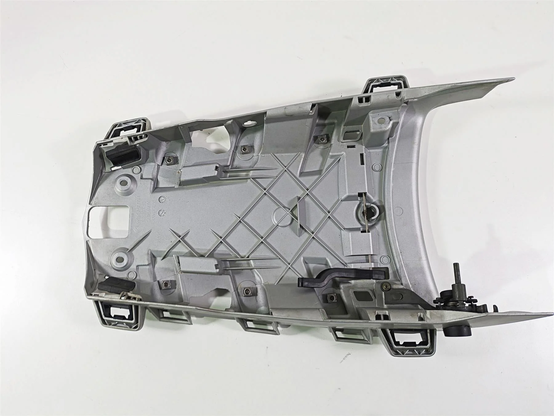 2006 BMW R1200GS K255 Adv Rear Support Under Rack 46547574774 46547693422 - Image 11