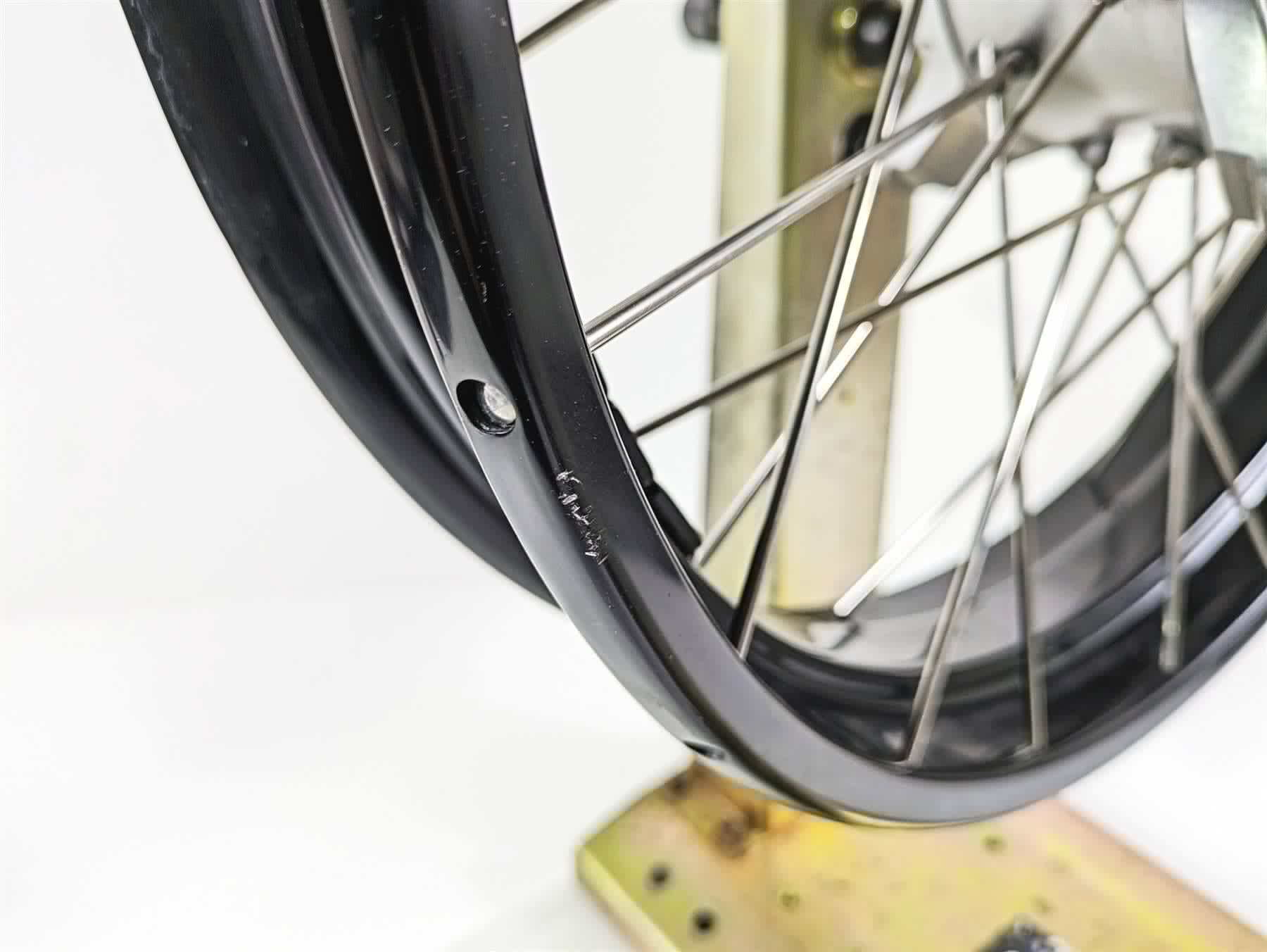 2006 BMW R1200GS K255 Adv Straight 19x2.5 Front Wheel Spoke Rim 36317710866 - Image 5