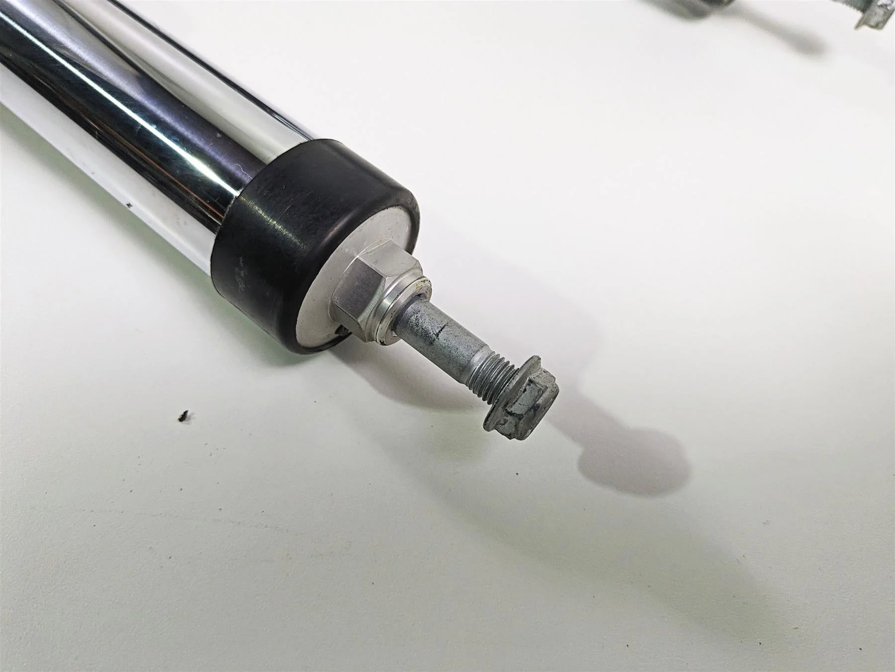 2006 BMW R1200GS K255 Adv Straight Marzocchi Front Fork Leg Set 31427699687 - Image 8