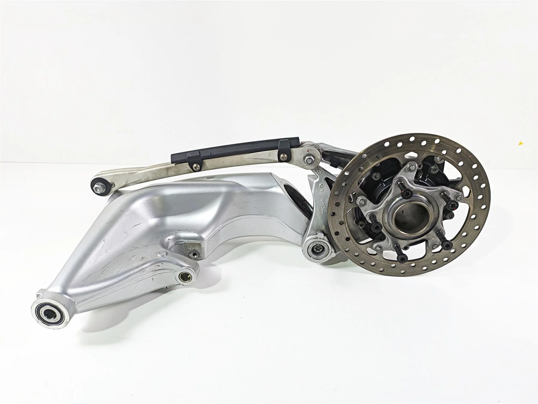 2006 BMW R1200GS K255 Adv Swingarm Differential Drive Shaft 31/11 33117726889 - Image 6