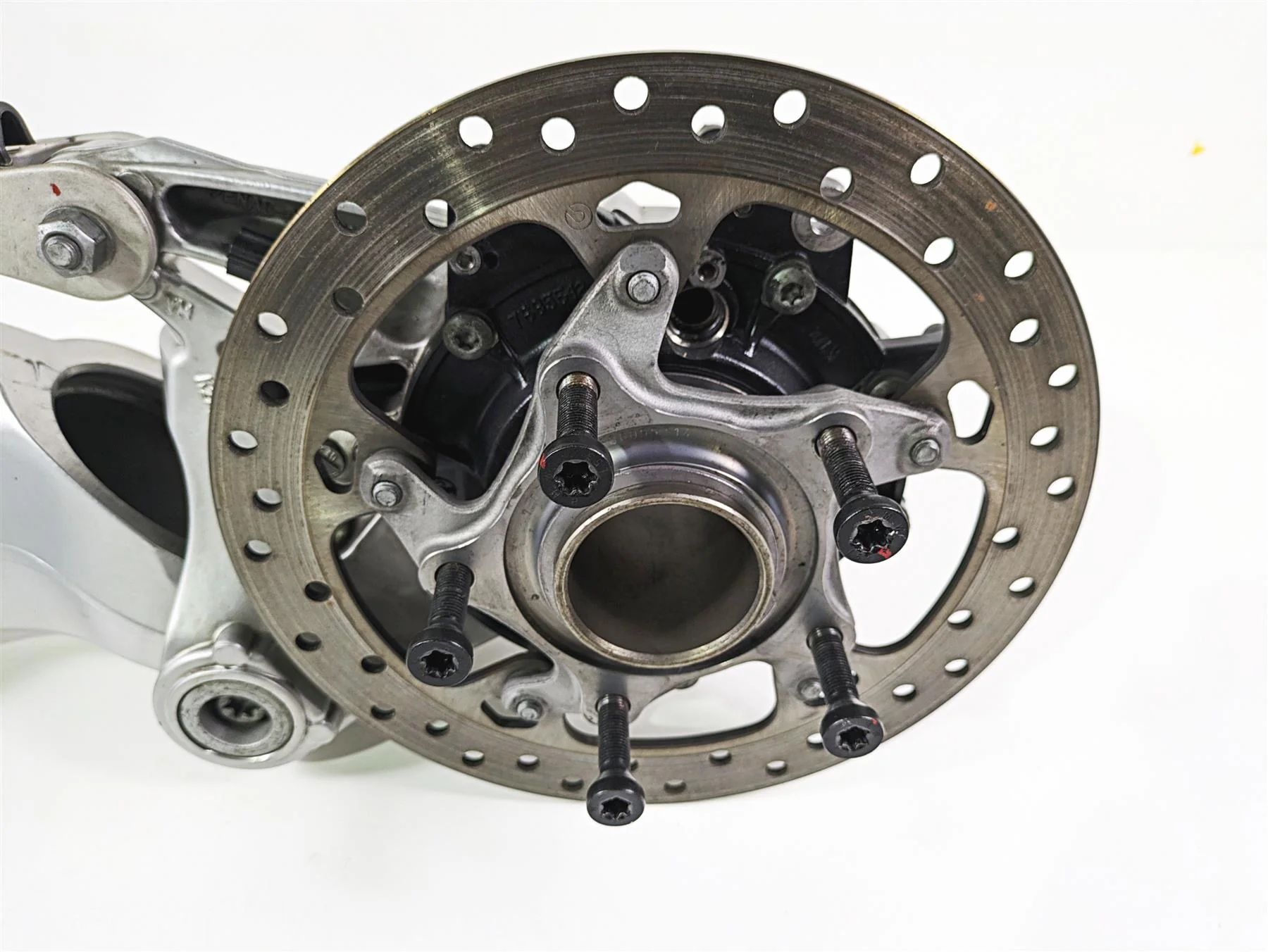 2006 BMW R1200GS K255 Adv Swingarm Differential Drive Shaft 31/11 33117726889 - Image 7