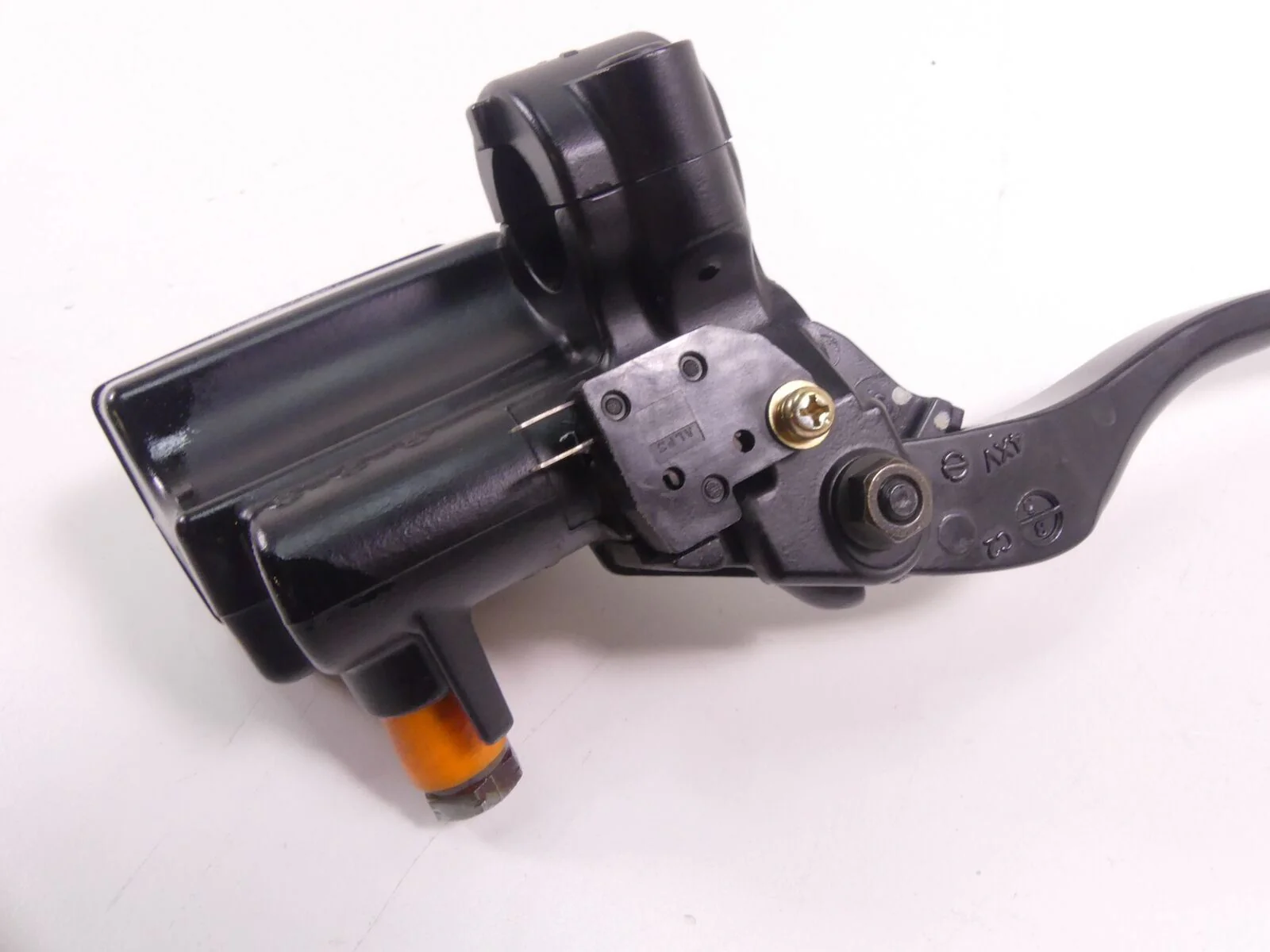 2006 Buell XB12SCG Lightning Front Brake Master Cylinder 1/2" N0200.02A8 - Image 7
