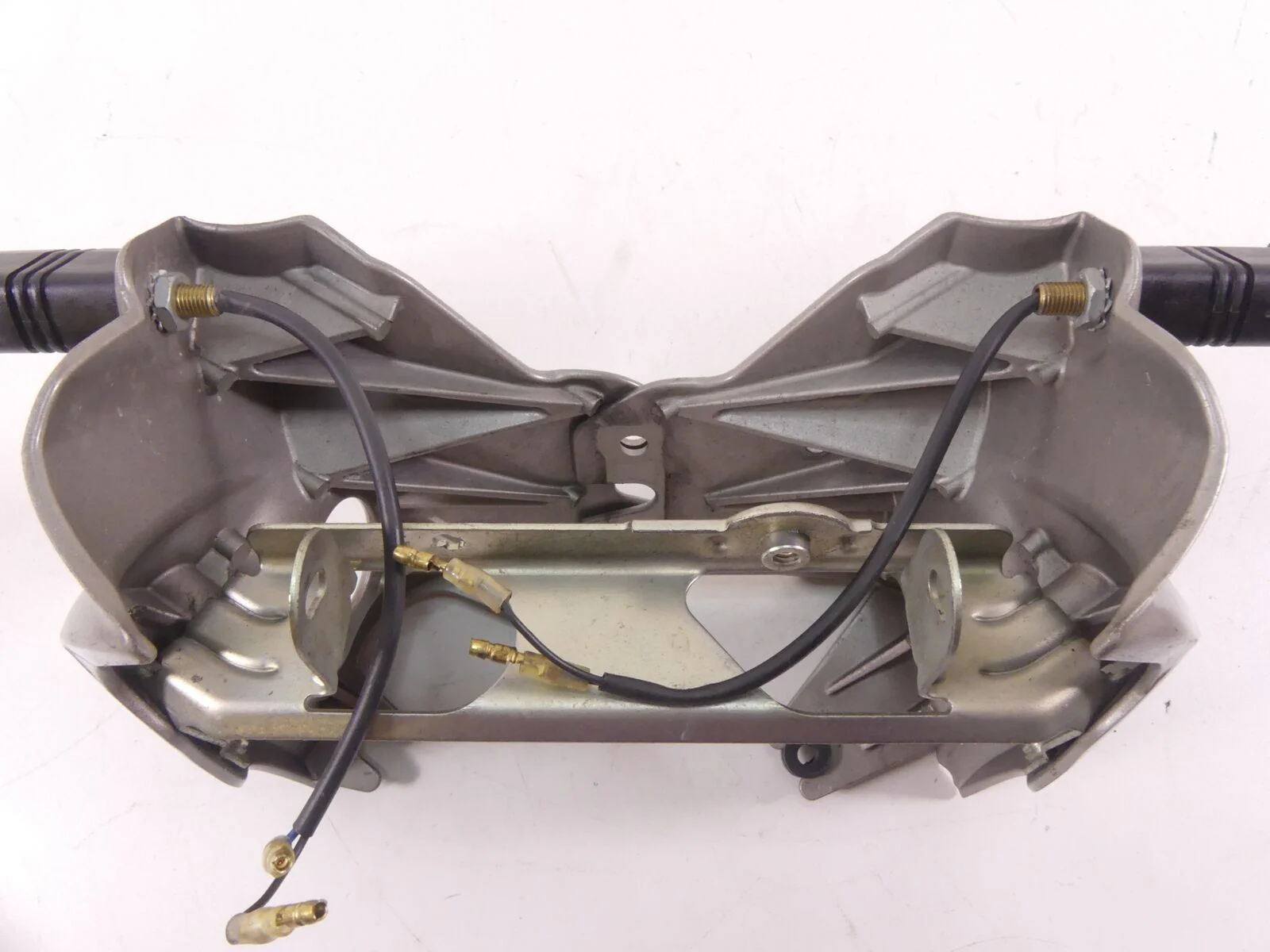 2006 Buell XB12SCG Lightning Gauge Headlight Stay Holder Blinker M0643.1ADYBQ - Image 12