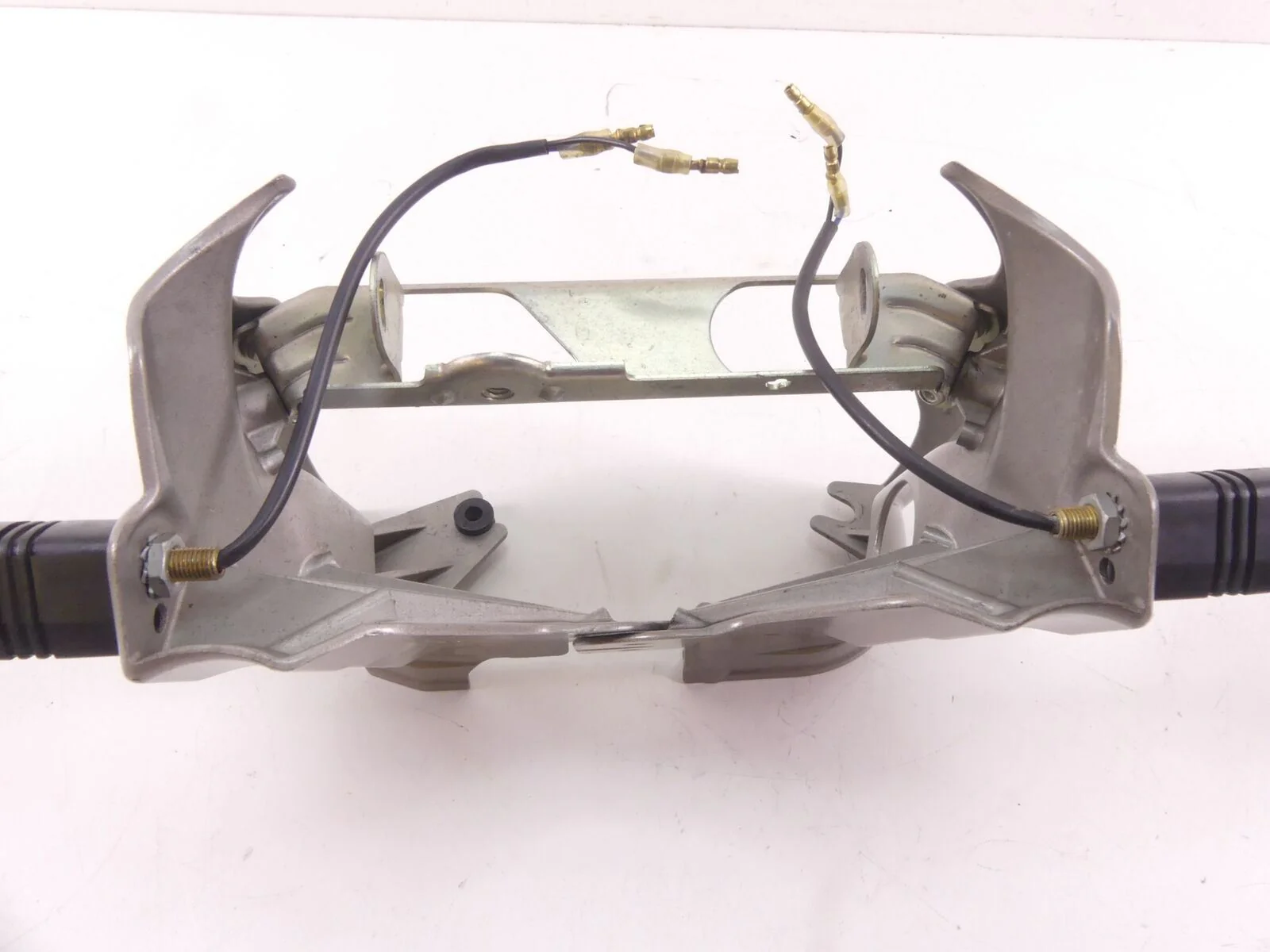 2006 Buell XB12SCG Lightning Gauge Headlight Stay Holder Blinker M0643.1ADYBQ - Image 6