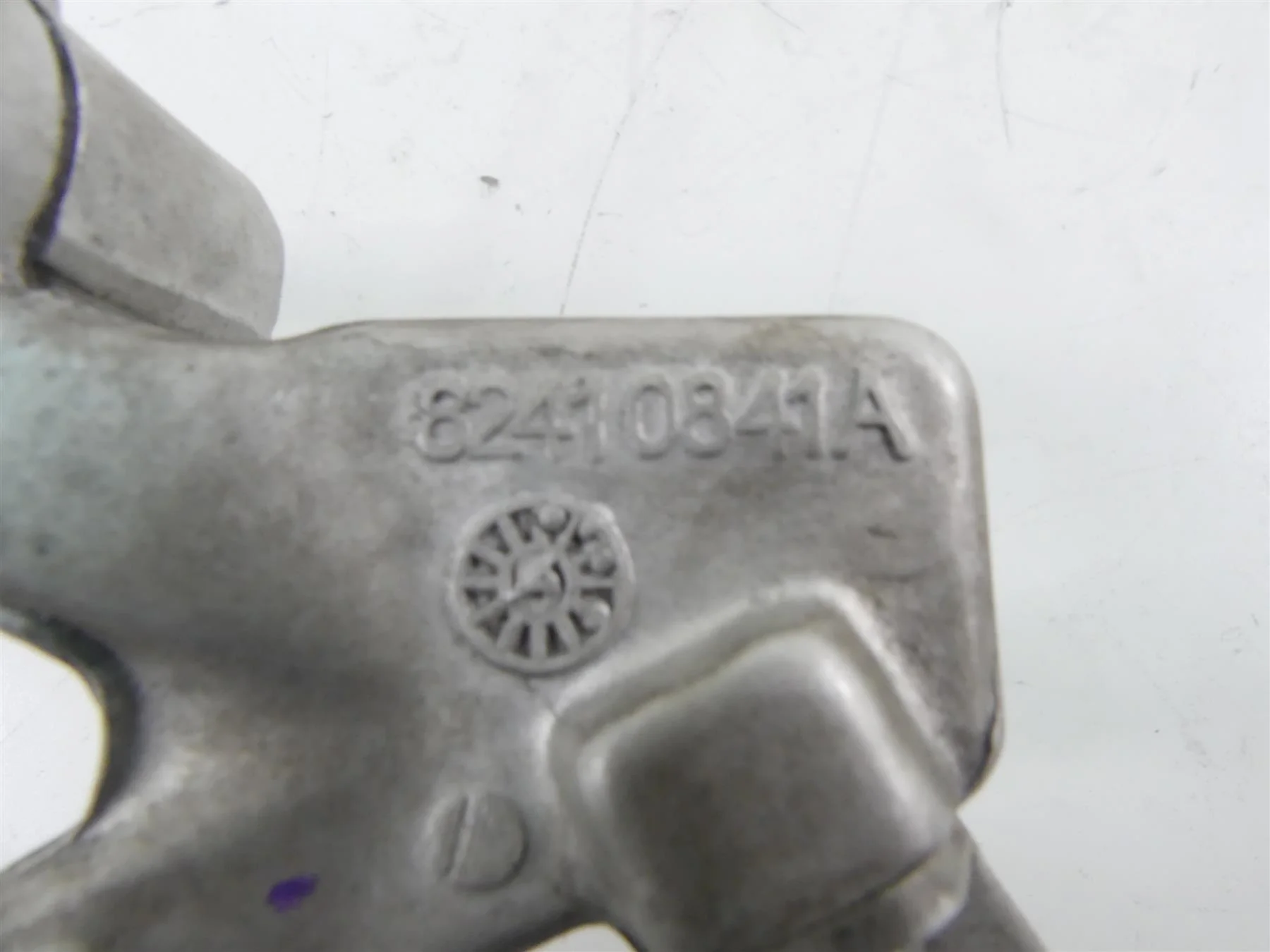 2006 Ducati 999 Biposto Left Front Footpeg & Shifter Parts 82410841A 45620331A - Image 9