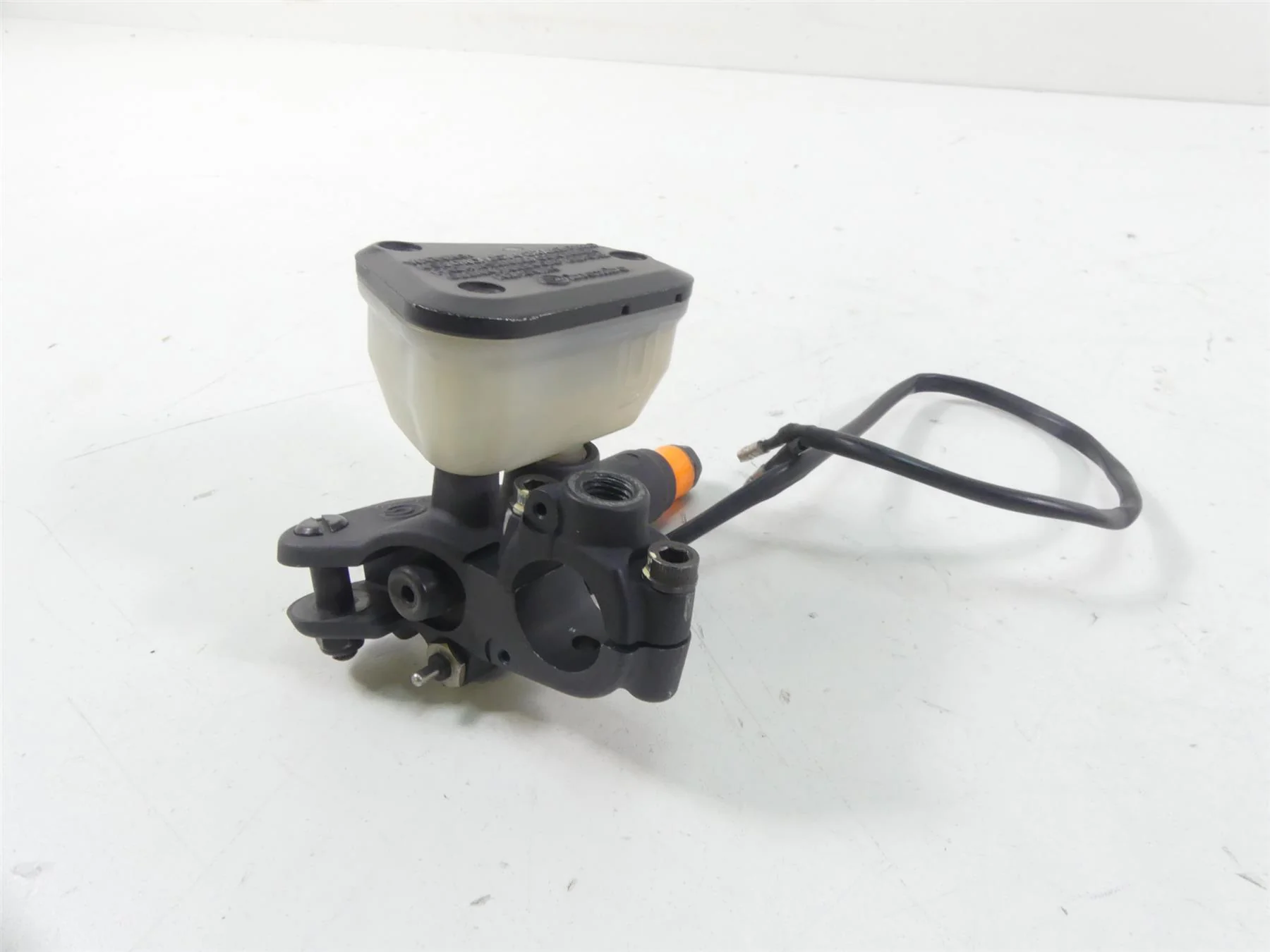 2006 Ducati Multistrada 1000S Brembo Clutch Master Cylinder 63040231A - Image 2