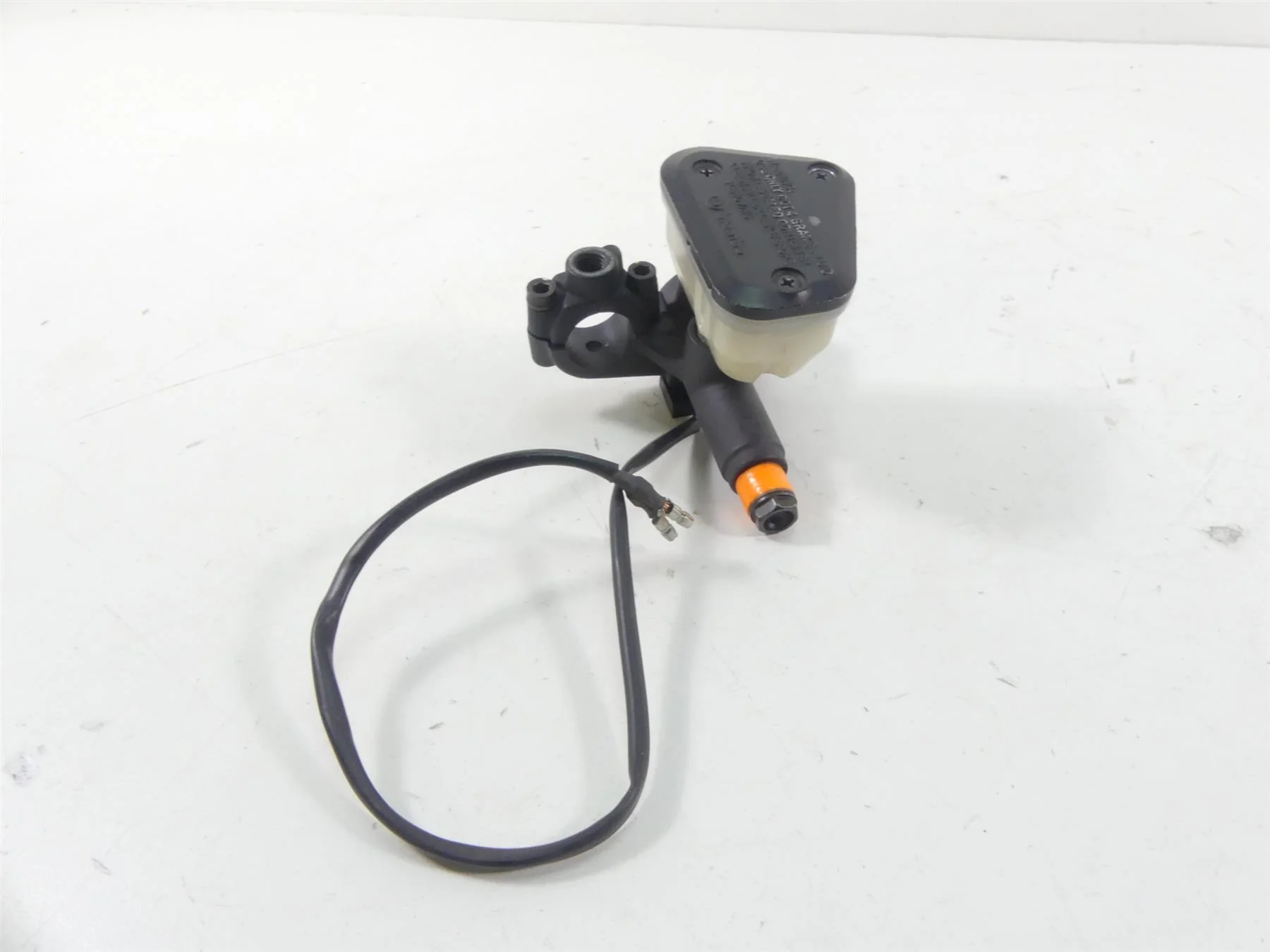 2006 Ducati Multistrada 1000S Brembo Clutch Master Cylinder 63040231A - Image 3