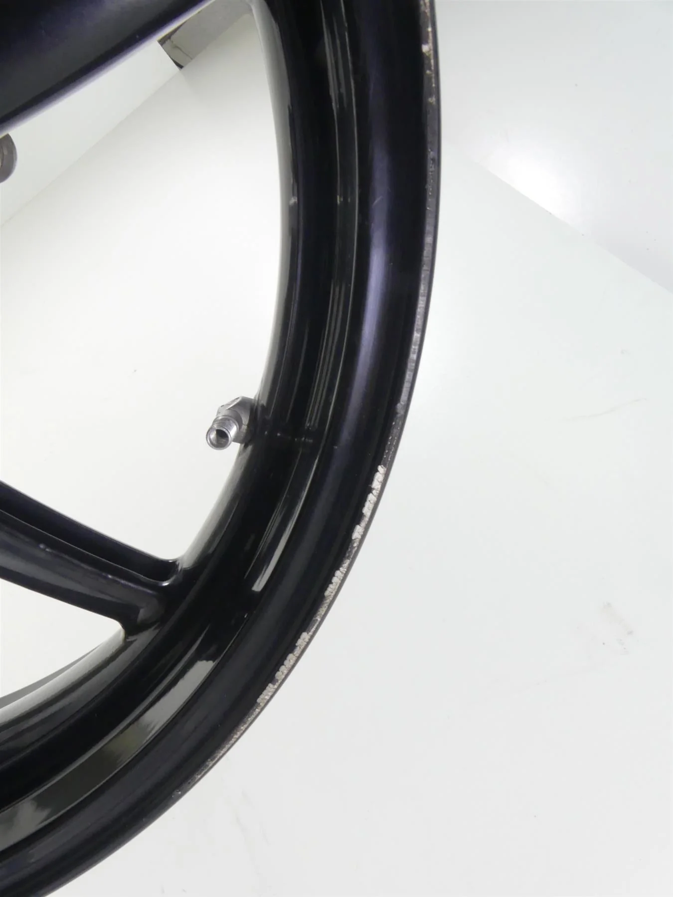 2006 Ducati Multistrada 1000S Front 17x3.5 Marchesini Rim Wheel 50121071AB - Image 6