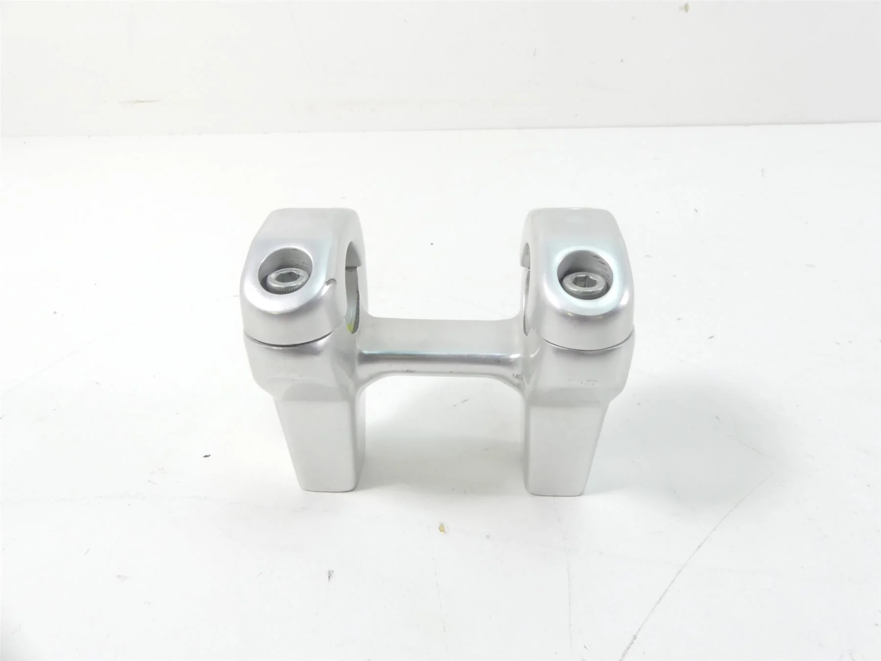 2006 Ducati Multistrada 1000S Handlebar Riser Holder Set 36010622A