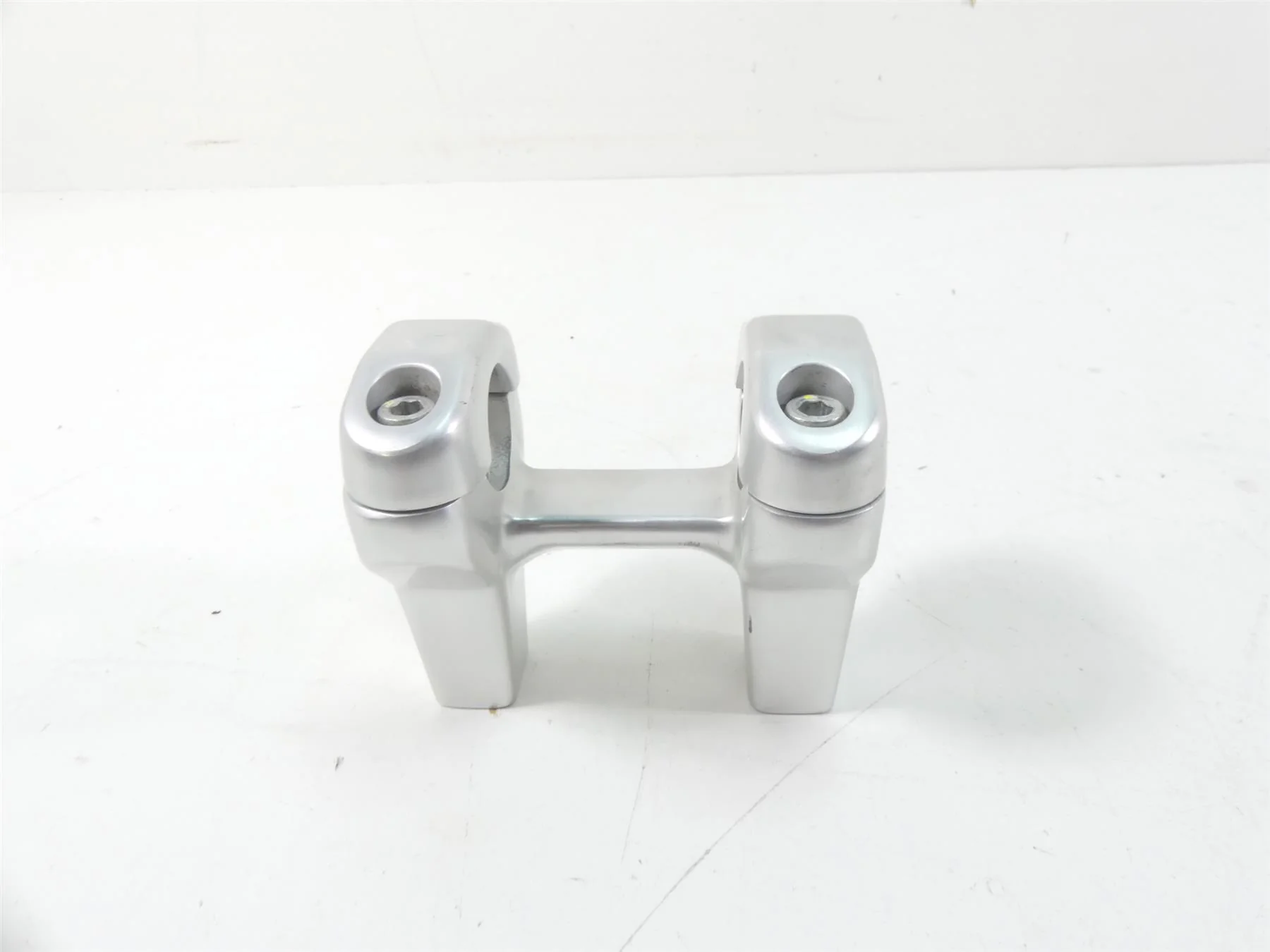 2006 Ducati Multistrada 1000S Handlebar Riser Holder Set 36010622A - Image 4
