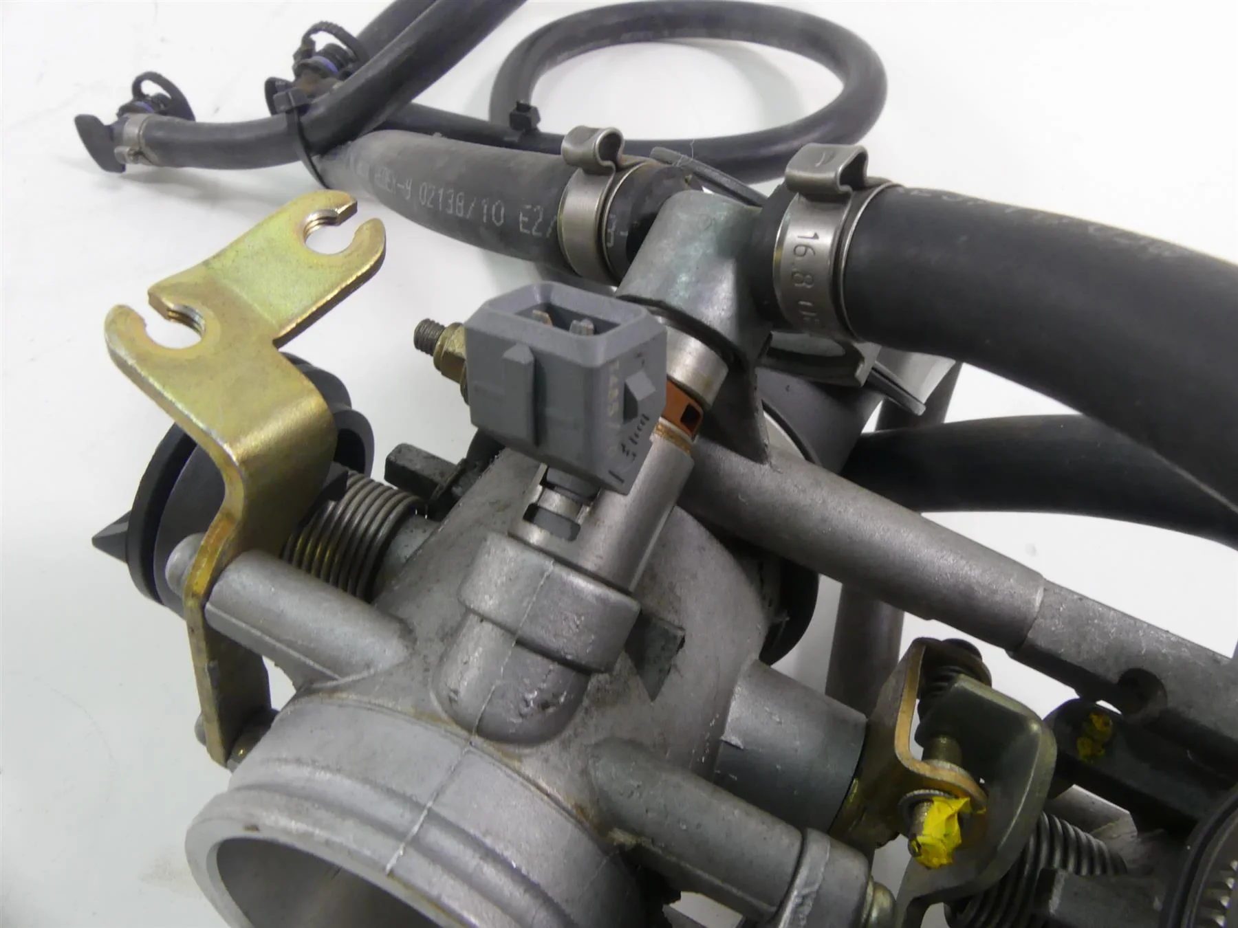 2006 Ducati Multistrada 1000S Throttle Body Bodies Fuel Injection 28240571A - Image 3