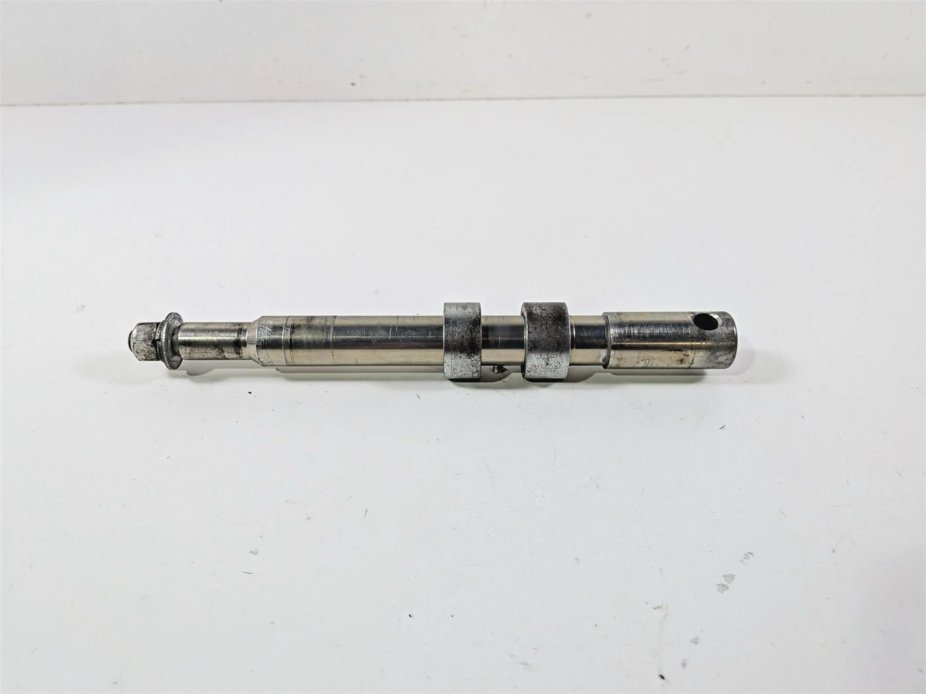2006 Harley Davidson Dyna FXDBI Street Bob Front Axle Wheel Spindle 40928-06 - Image 4