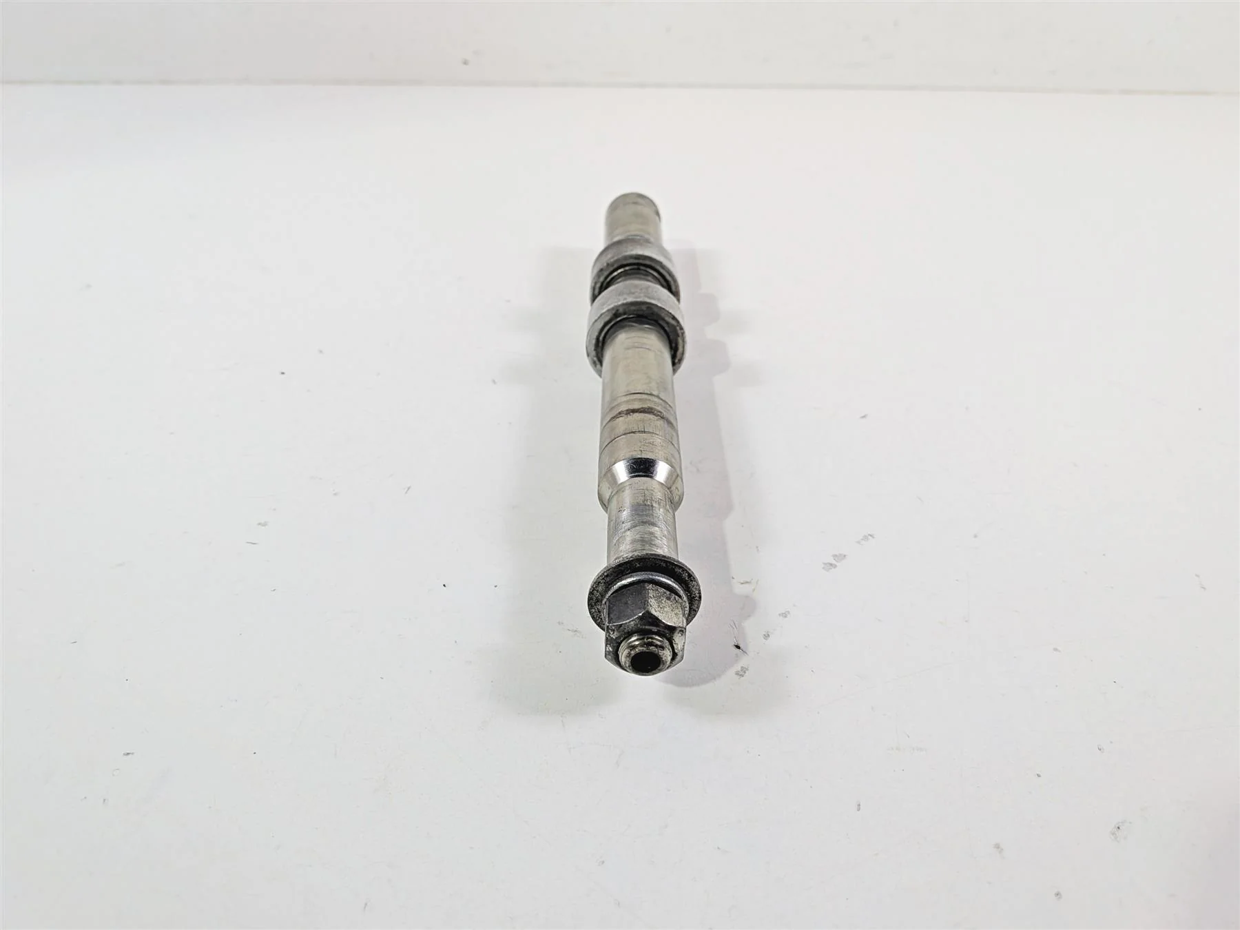 2006 Harley Davidson Dyna FXDBI Street Bob Front Axle Wheel Spindle 40928-06 - Image 5