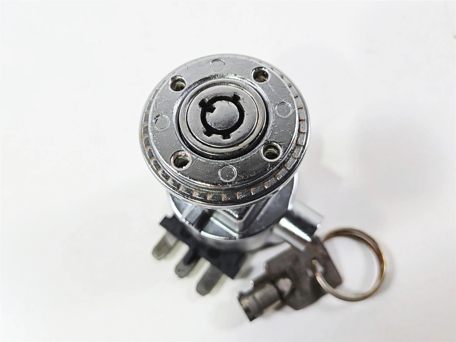 2006 Harley Davidson Dyna FXDBI Street Bob Ignition Switch Key Lock Set 71559-06 - Image 11