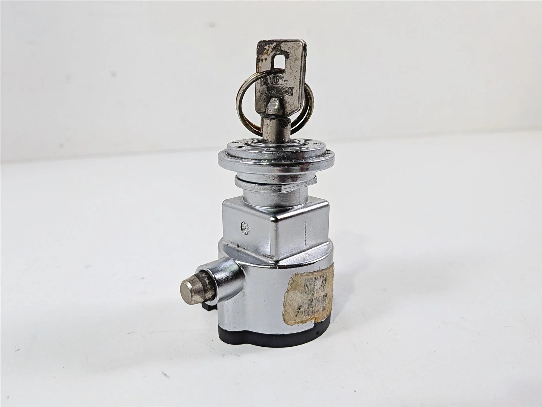 2006 Harley Davidson Dyna FXDBI Street Bob Ignition Switch Key Lock Set 71559-06 - Image 8