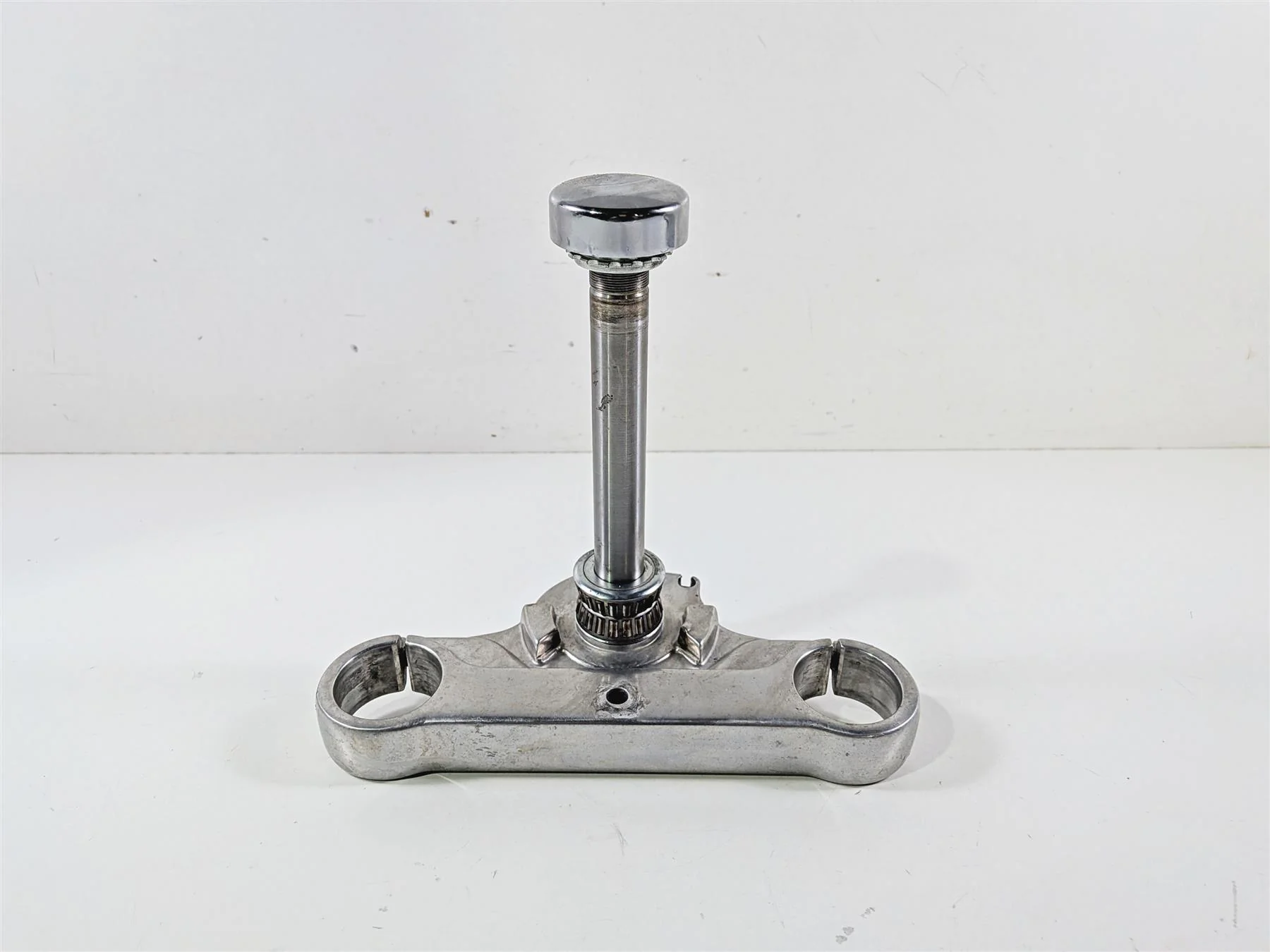 2006 Harley Davidson Dyna FXDBI Street Bob Lower Triple Tree - Read 46311-07 - Image 6
