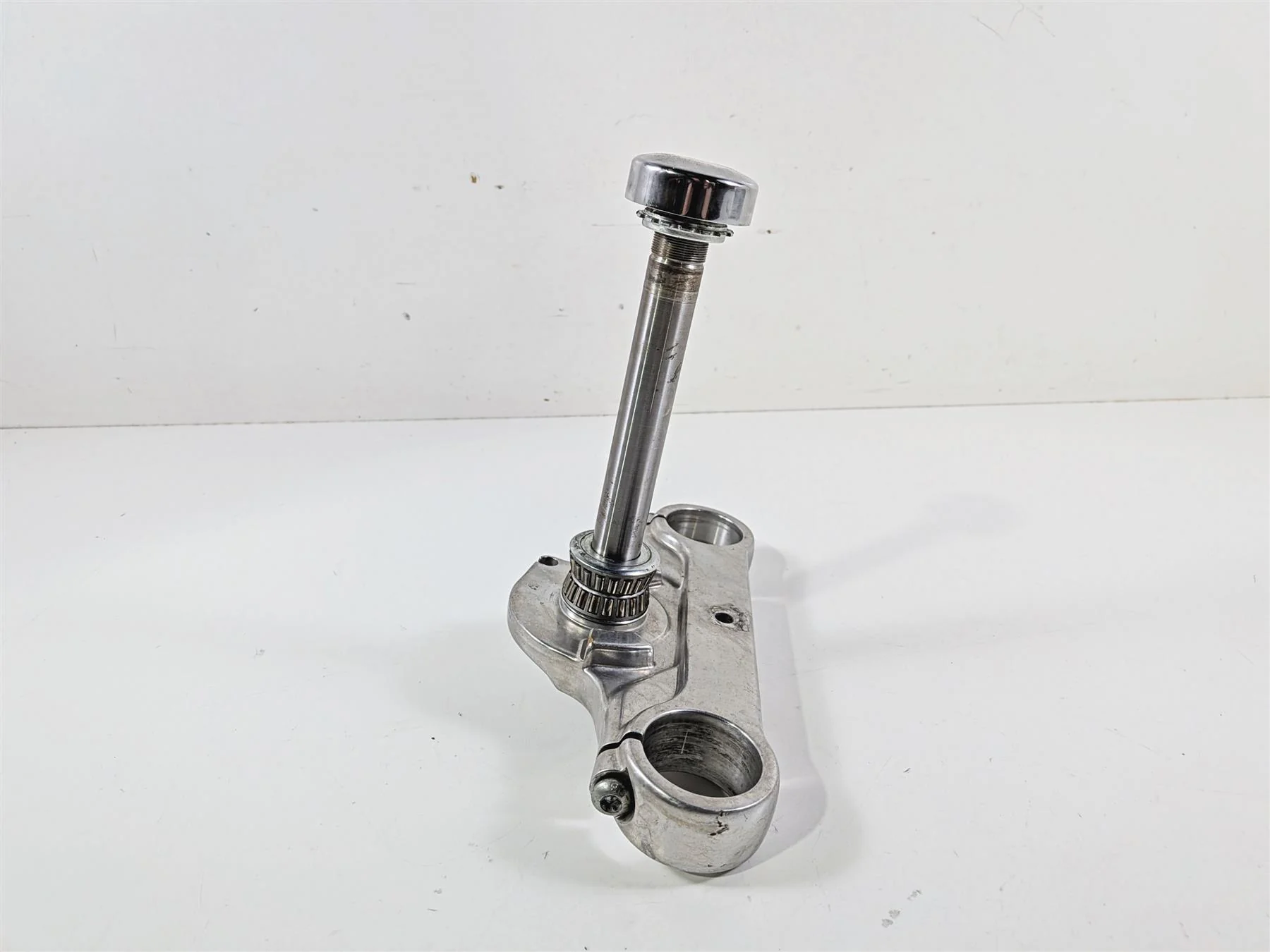 2006 Harley Davidson Dyna FXDBI Street Bob Lower Triple Tree - Read 46311-07 - Image 7