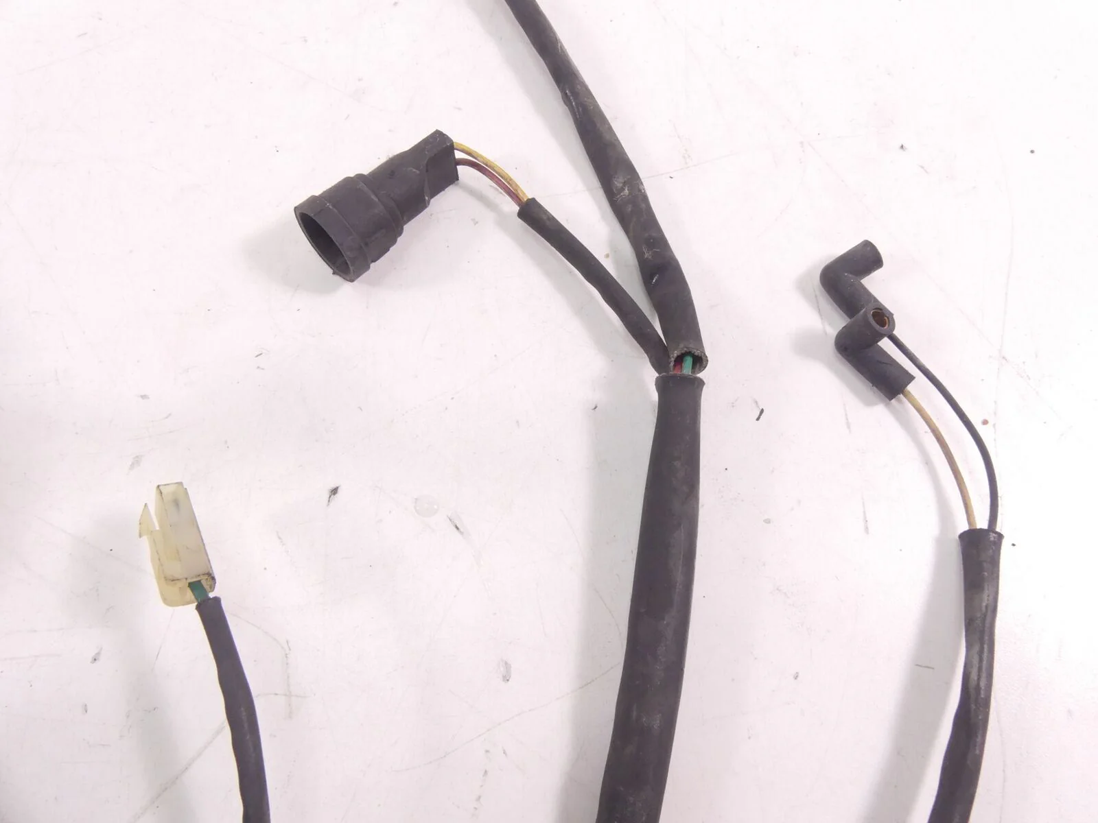 2006 Harley FLSTCI Softail Heritage Main Wiring Harness Loom - No Cut 70431-06 - Image 6