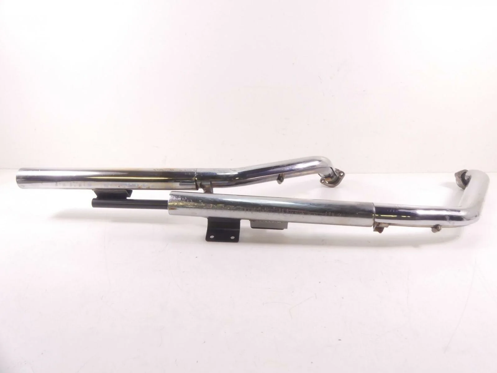 2006 Harley FLSTCI Softail Heritage Vance & Hines Exhaust System - Read 16821 - Image 2